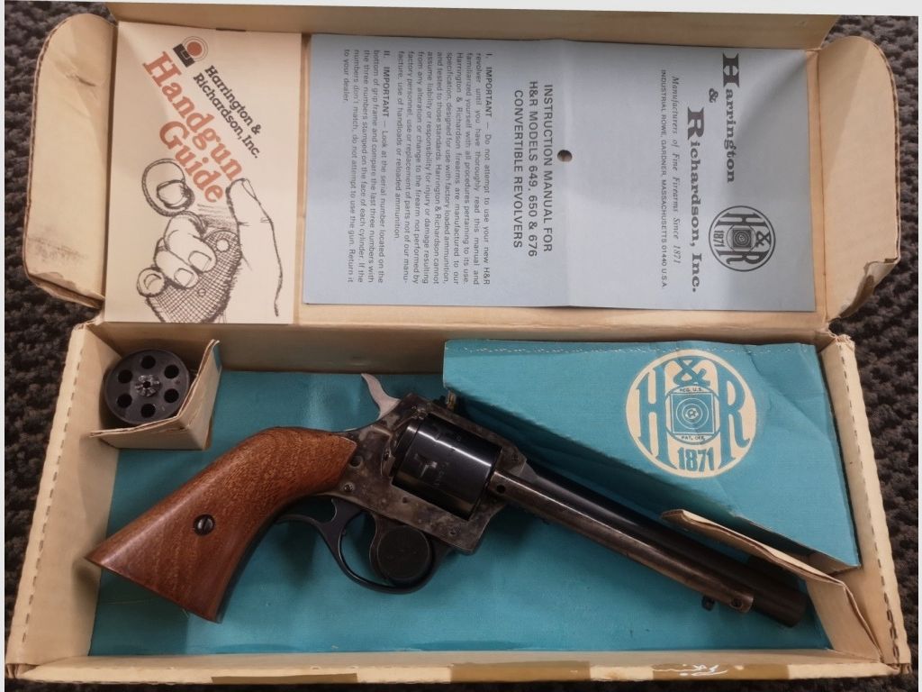 Harrington & Richardson 676 .22lr Revolver mit Wechseltrommel .22WMR, Bild 2 von 12