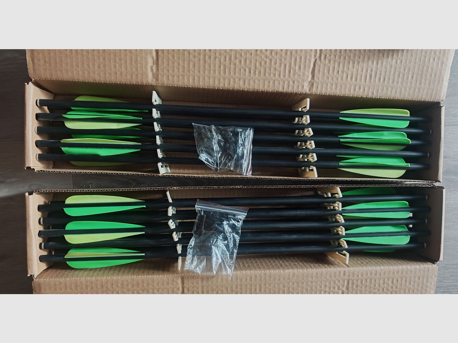 Ballesta recurva plegable 120 lbs con mucho accesorio