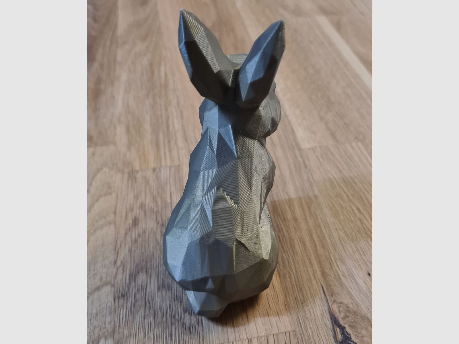 Deko Osterhase / Kaninchen im "Low Poly" Design