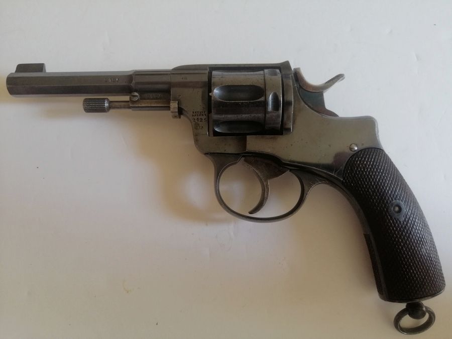Magnifique revolver suédois 1887 – rare première fabrication Nagant – Mono matricule – État superbe, image 2 sur 30