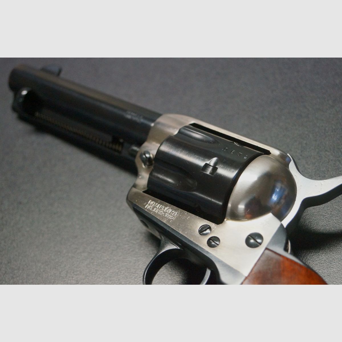 Uberti 1873 Cattleman Coin Hardening, Bild 4 von 5