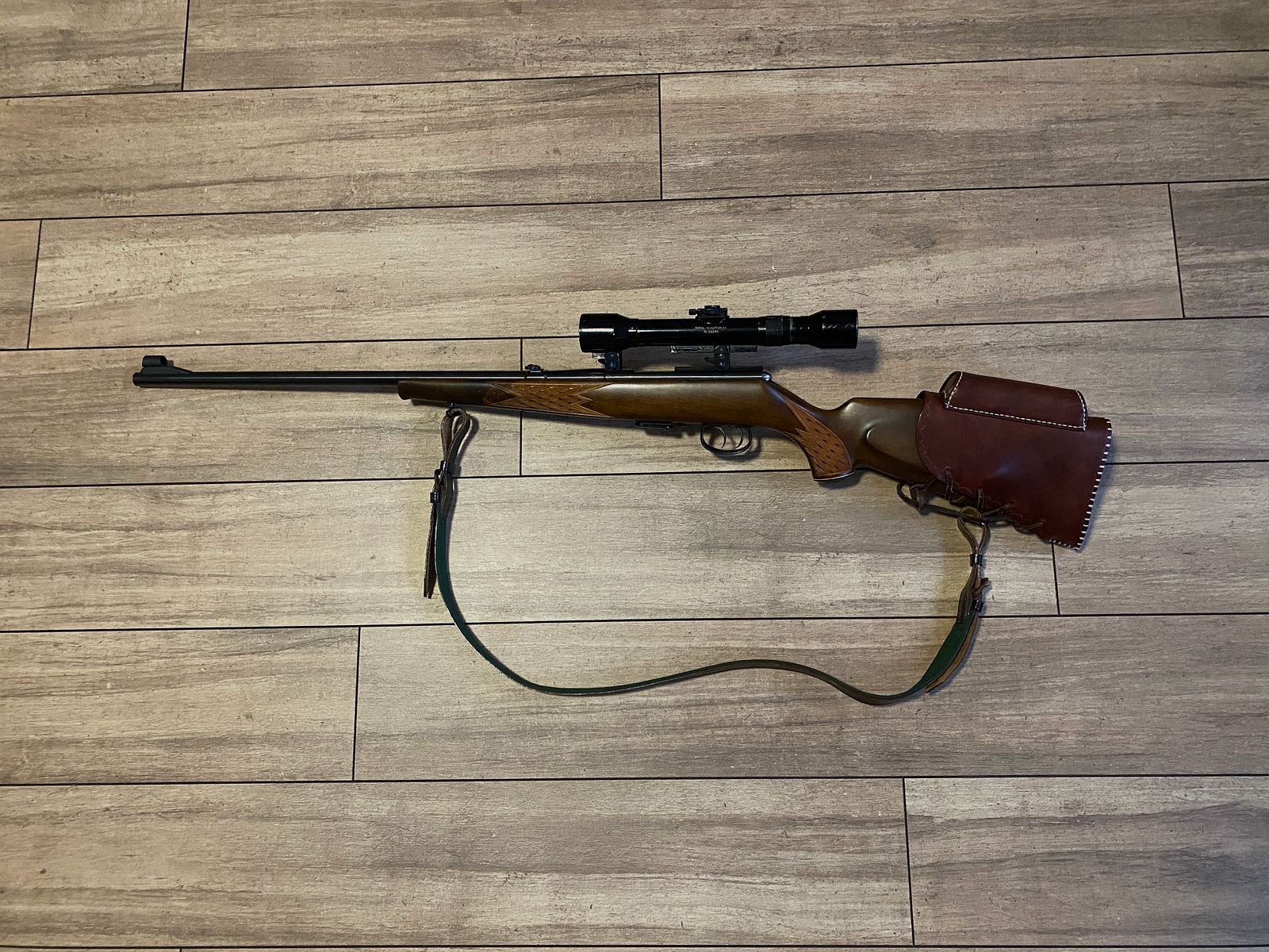 Anschütz .22 Win Mag carabine de petit calibre KK