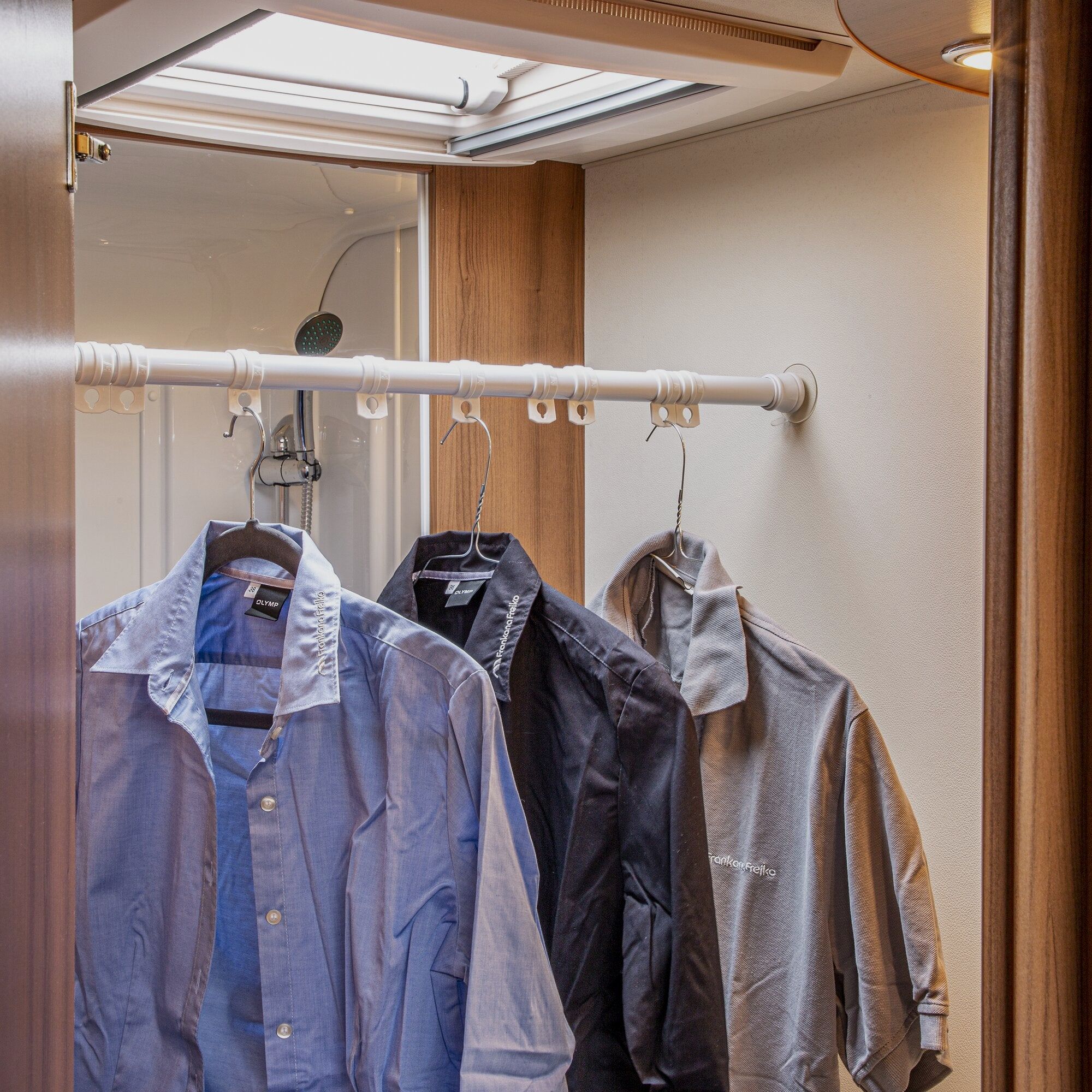 Porte-vêtements Télescopique, image 3 sur 8