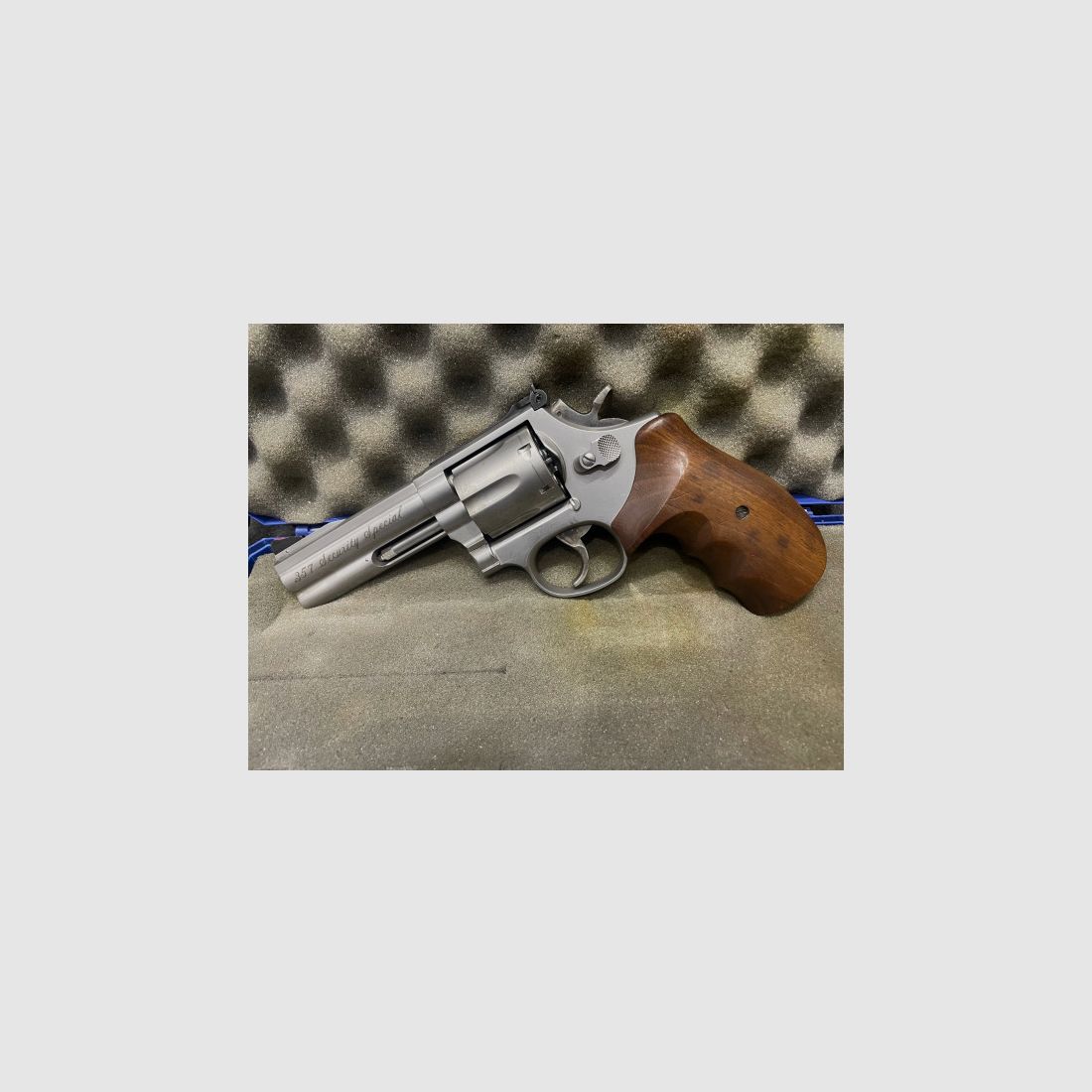 IM KUNDENAUFTRAG - SMITH & WESSON 686-4 - SECURITY SPECIAL 4 ZOLL STS - .357MAG