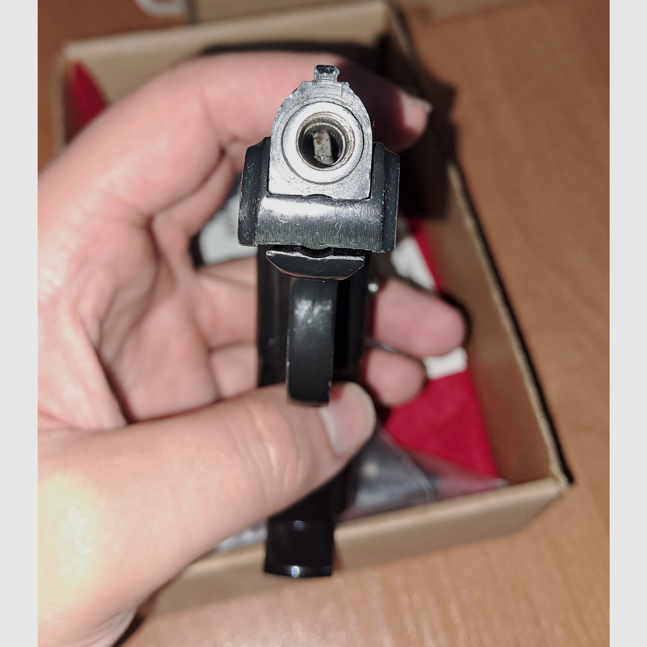 Vecchio protettore per carabina automatica Mod. “G5” nel primo PTB 12/ calibro 8 mm a percussione