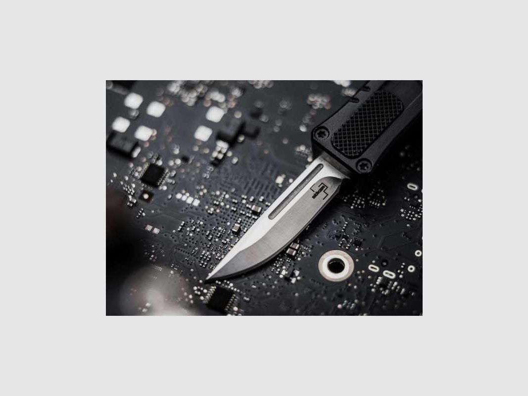 Böker Plus Micro USB OTF Automatik Springmesser BKA legal