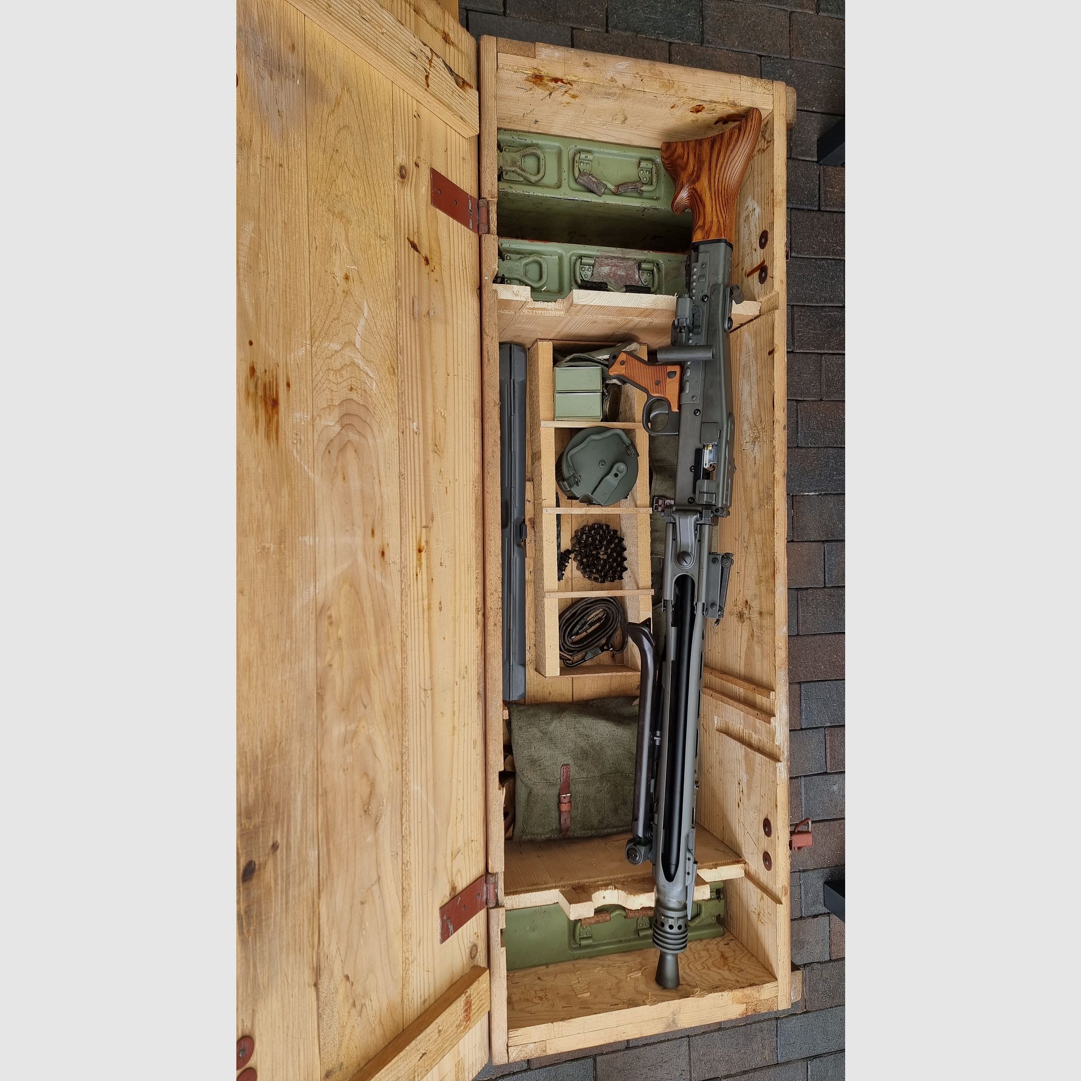 MG 42 Airsoft G&G Vollmetall Schussrate 1200 mit original Kiste und Zubehör 42/53 rar