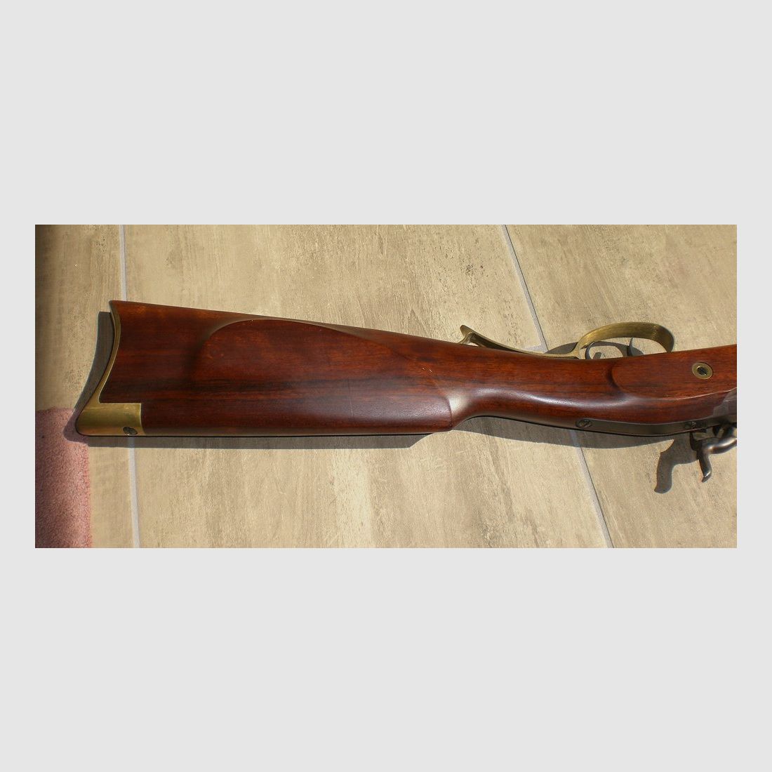 WfW Hawken Rifle, Made in Italy, Cal. 45 Perkussionsgewehr mit viel Zubehör
