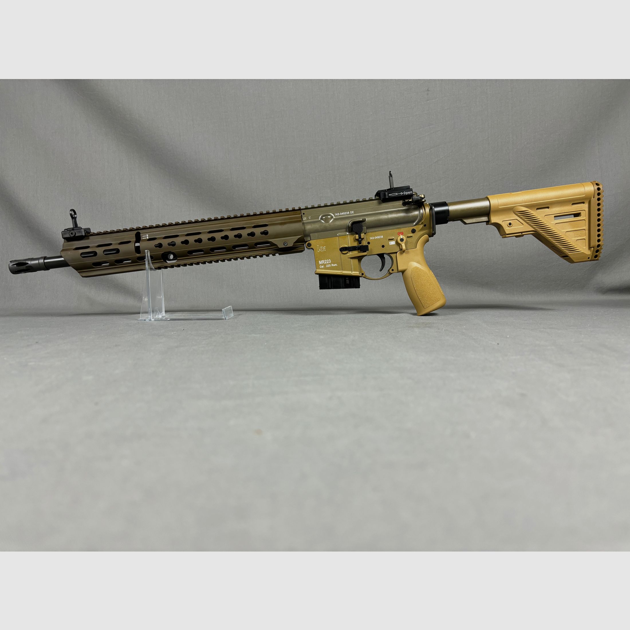 Heckler & Koch  MR 223  A3  16,5"   mit langem Handschutz /Sand