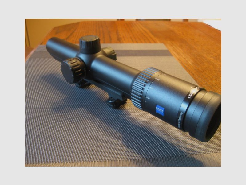 TOP NOWY "Made in Germany" ZEISS V6 1,1 - 6 x 24 M (wewnętrzny szynowy) oraz krzyż 60 i oryginalny montaż Blaser/Sauer !! Do broni Blaser i nowego Sauer 505 !! Nie Mauser-Swarovski-Leica-Steyr-Kahles-DDoptics-SteelAction