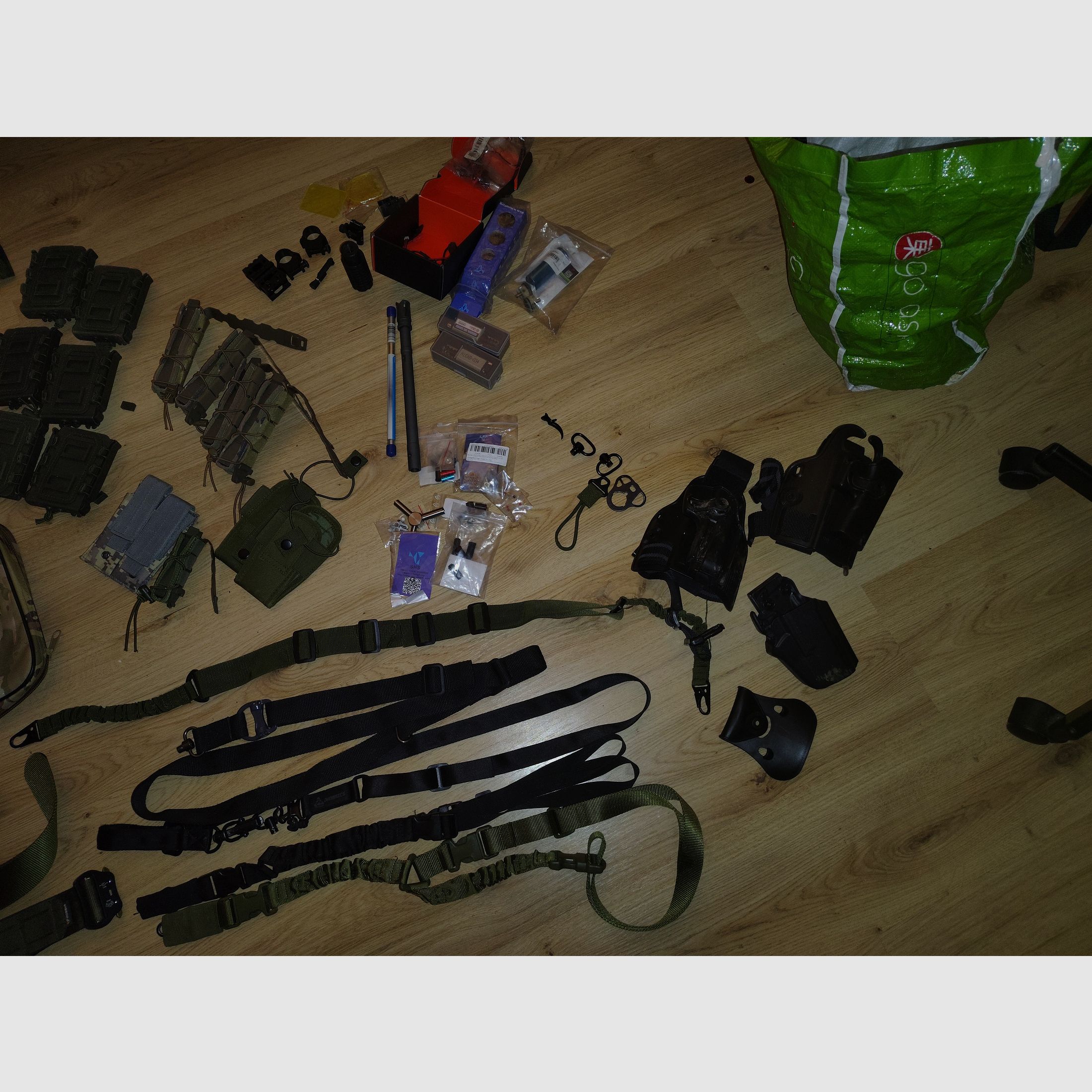 Gros lot d’équipement, technique et accessoires Airsoft