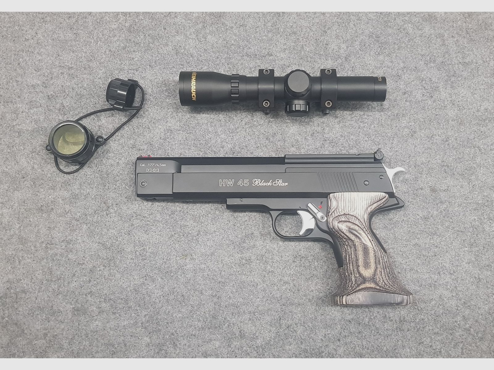Weihrauch HW 45 Black Star mit Zielfernrohr für Pistolen Cal. 4,5mm Luftpistole Match