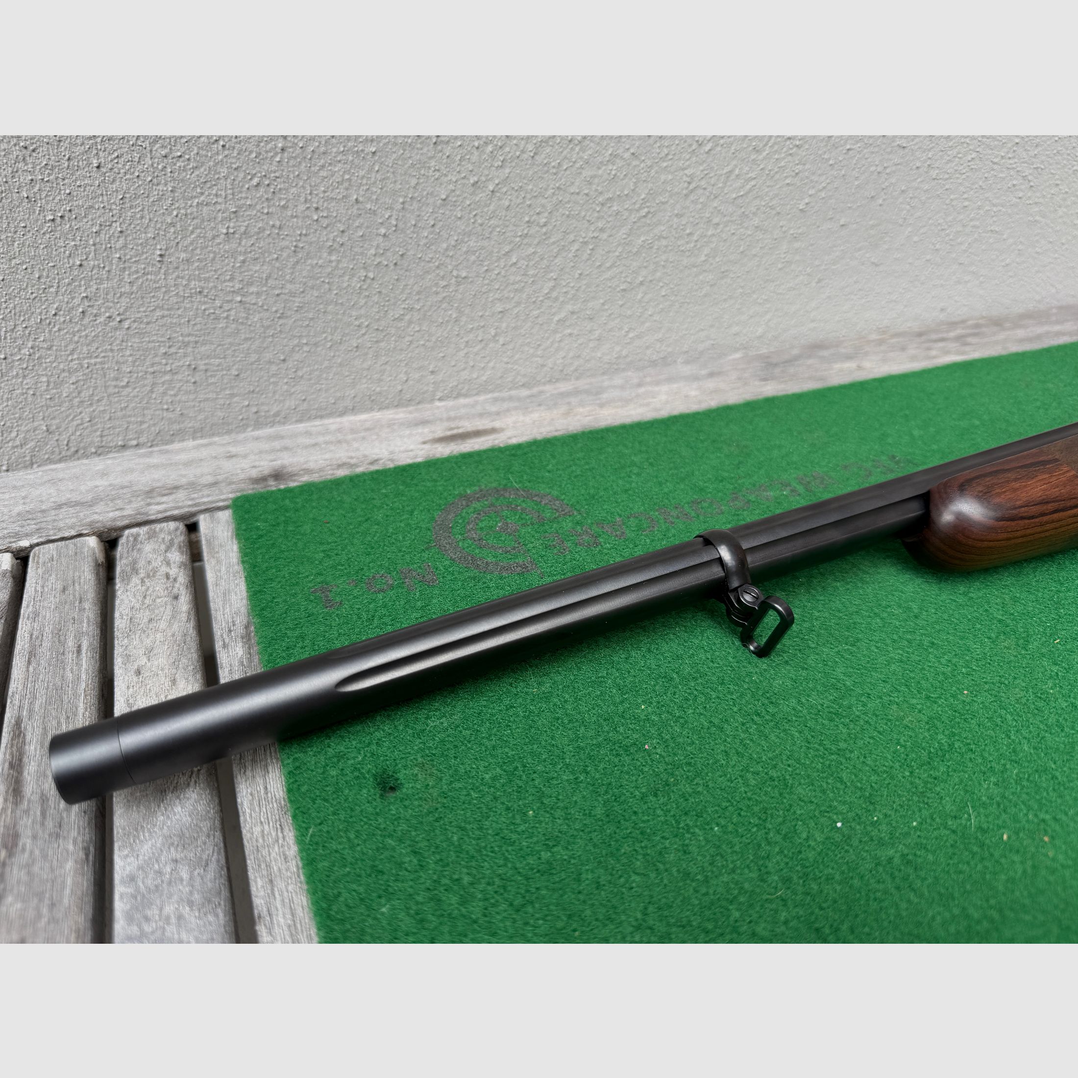 Sako 85 Grizzly 308 Win acanalado hermosa culata de madera