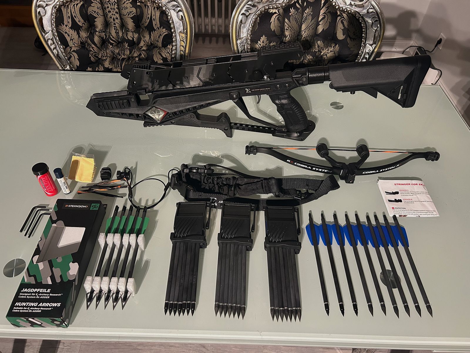 Cobra Adder R9 mit 130lbs System RX Wurfarm mit viel Zubehör