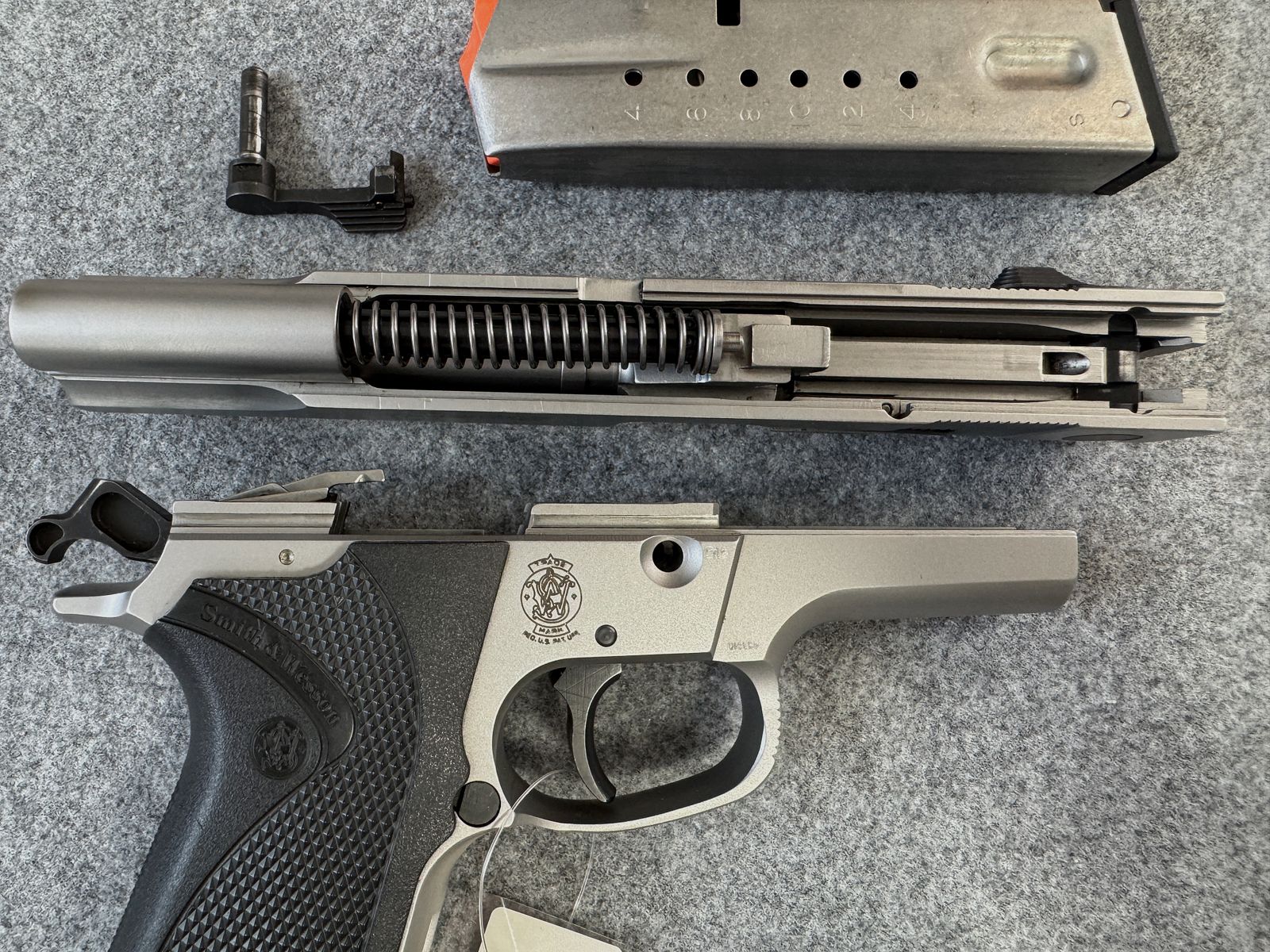 <S&W Super9>