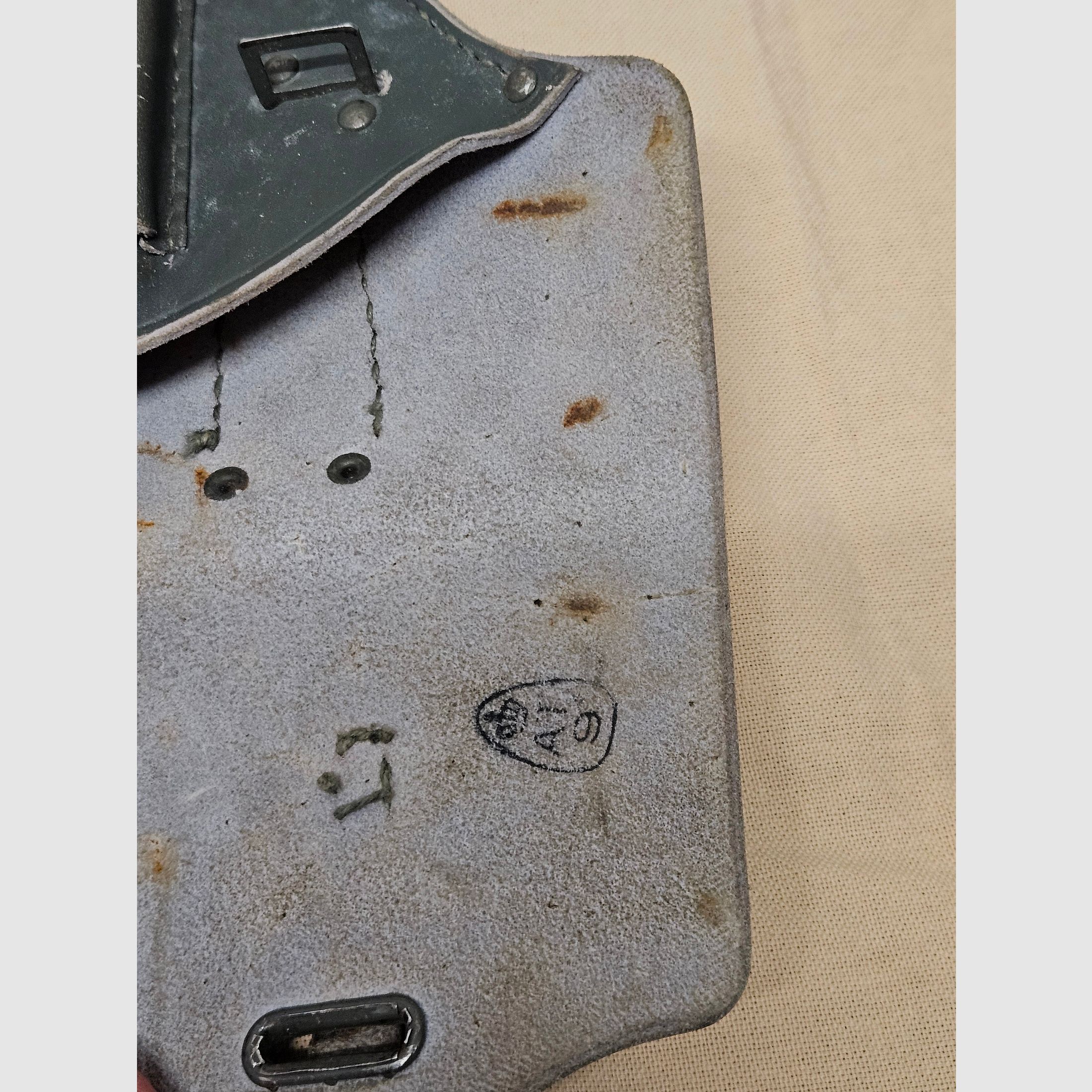 Graugroen pistolenholster Holster Beretta 34