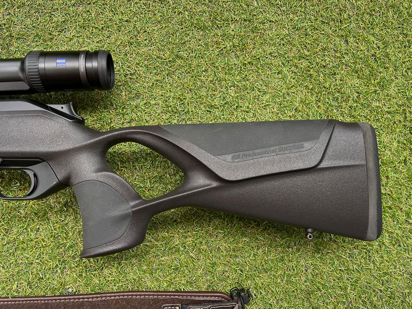     Blaser R8 Professional Success .308 Win | Wenig geführt | Zeiss Victory HT | Hausken Jakt