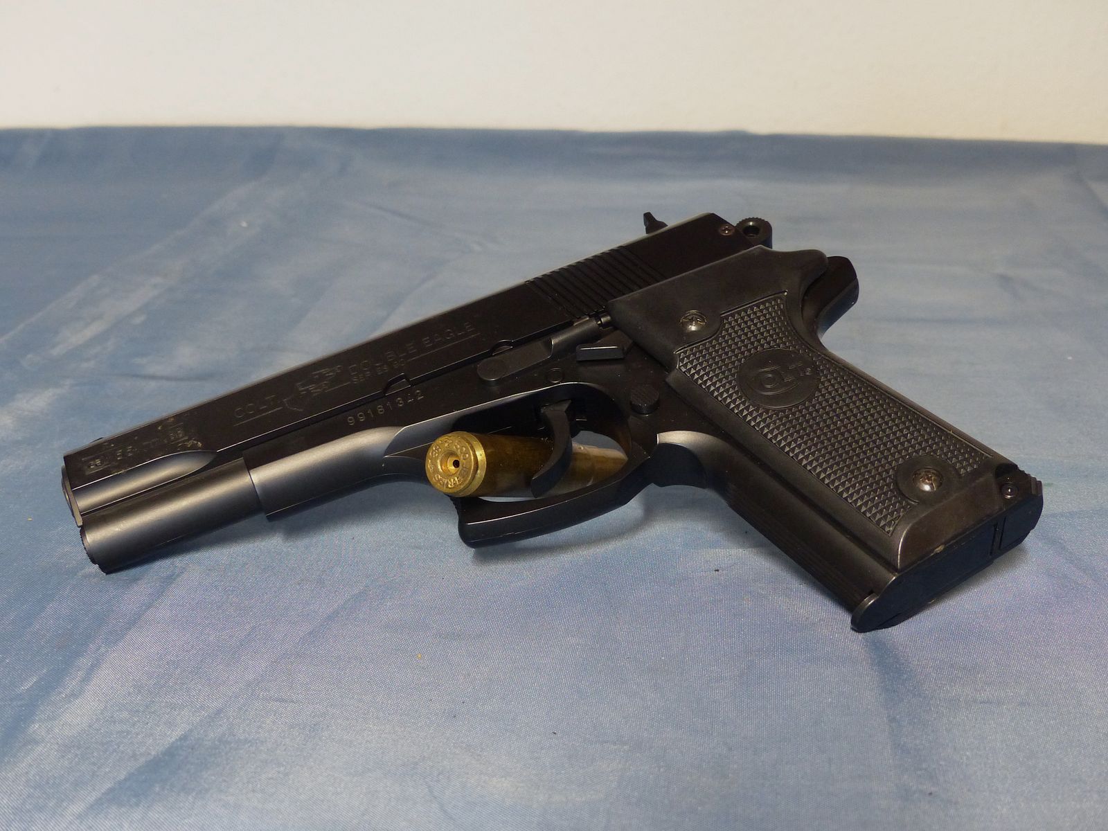 Colt Black Hop Up Type van KWC Soft Air Double Eagle Kal. 5,5mm