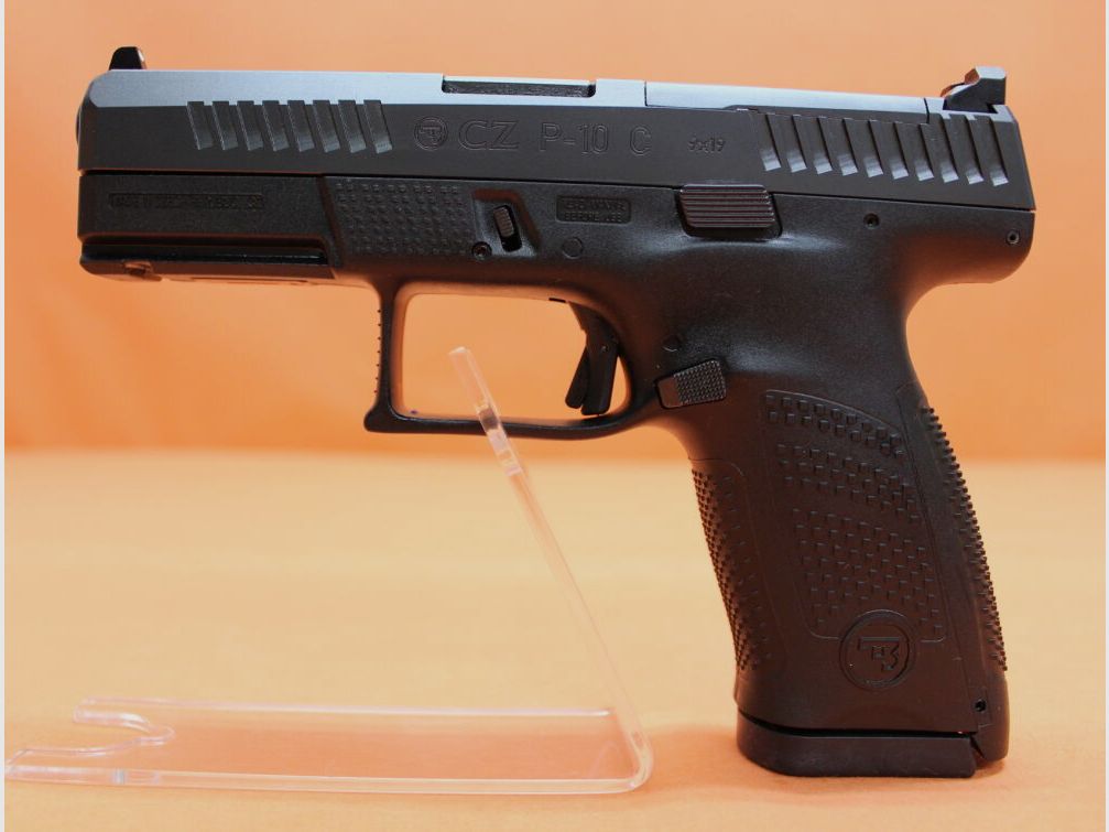 CZUB Ha.Pistolet 9mmLuger CZUB CZ P-10C OR Prêt pour optiques 102mm Canon/ pour viseur point rouge (9mmPara/9x19)