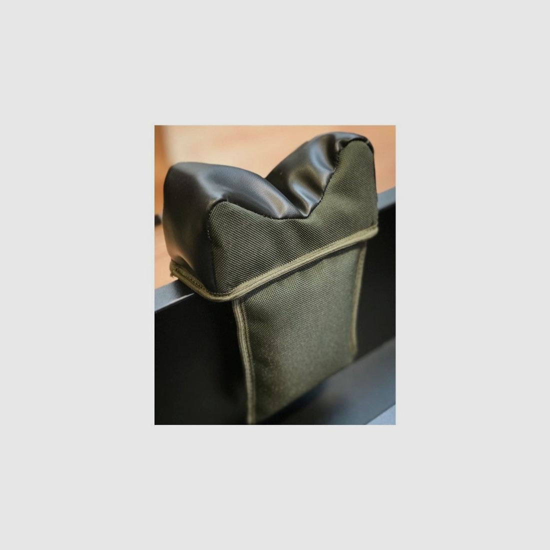 Farm-Land Repose-arme Nylon