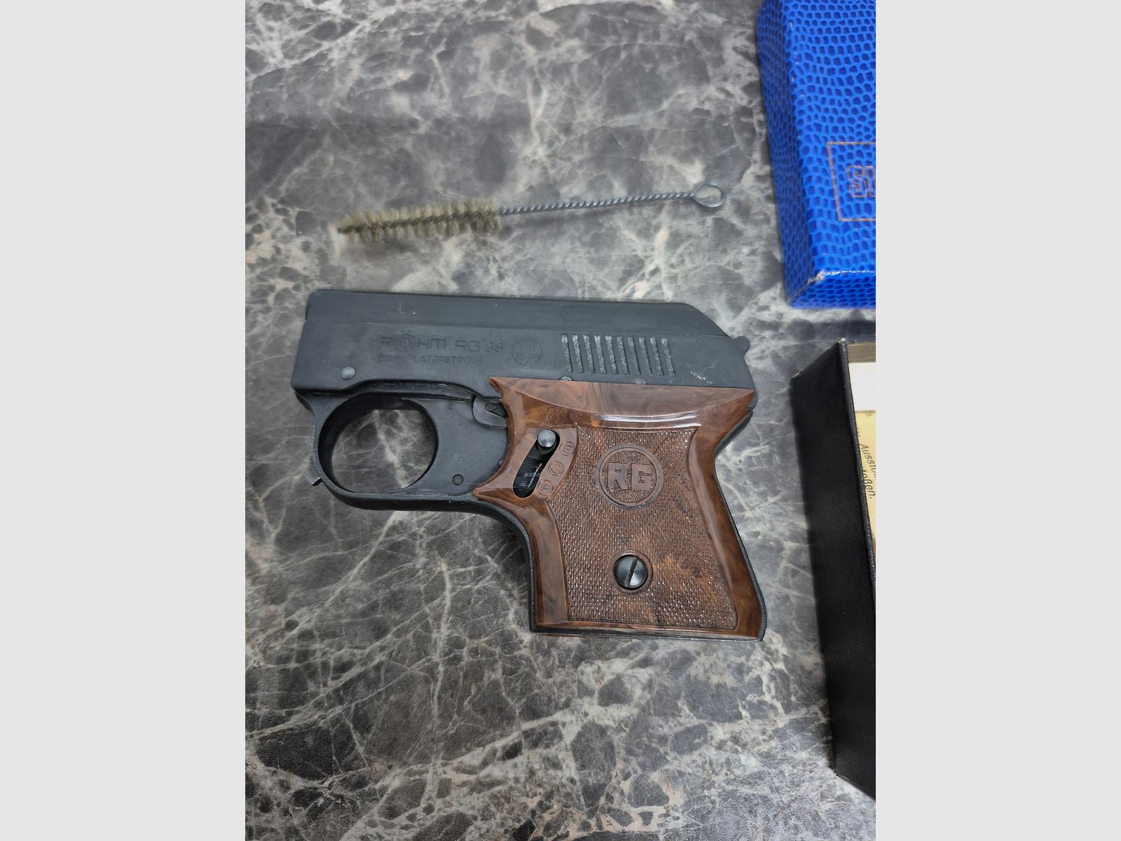 Pistolet d'alarme / gaz / signal Röhm RG3, 6 mm