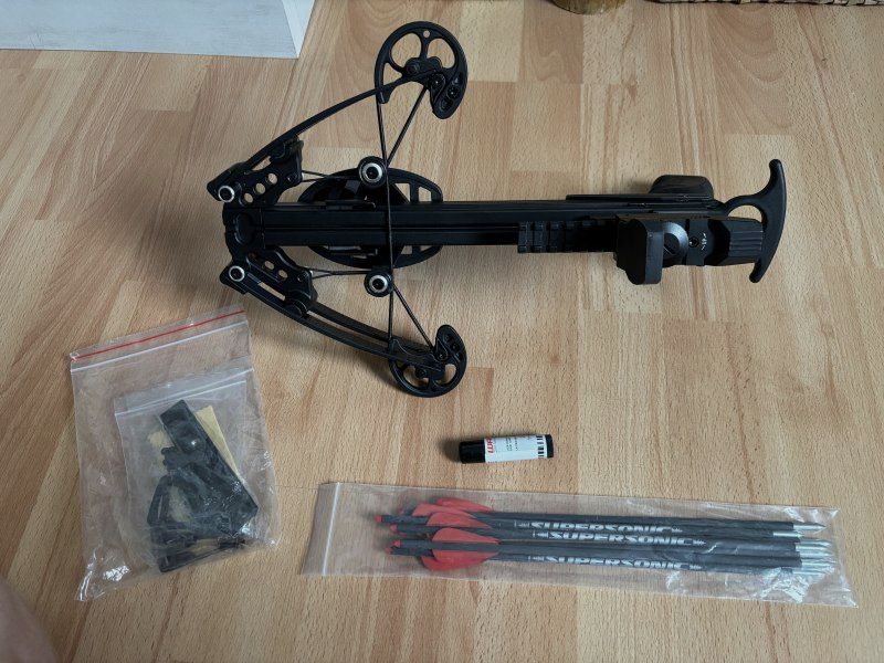 X-BOW fma SUPERSONIC Armbrust inkl. Red Dot & Bolzen