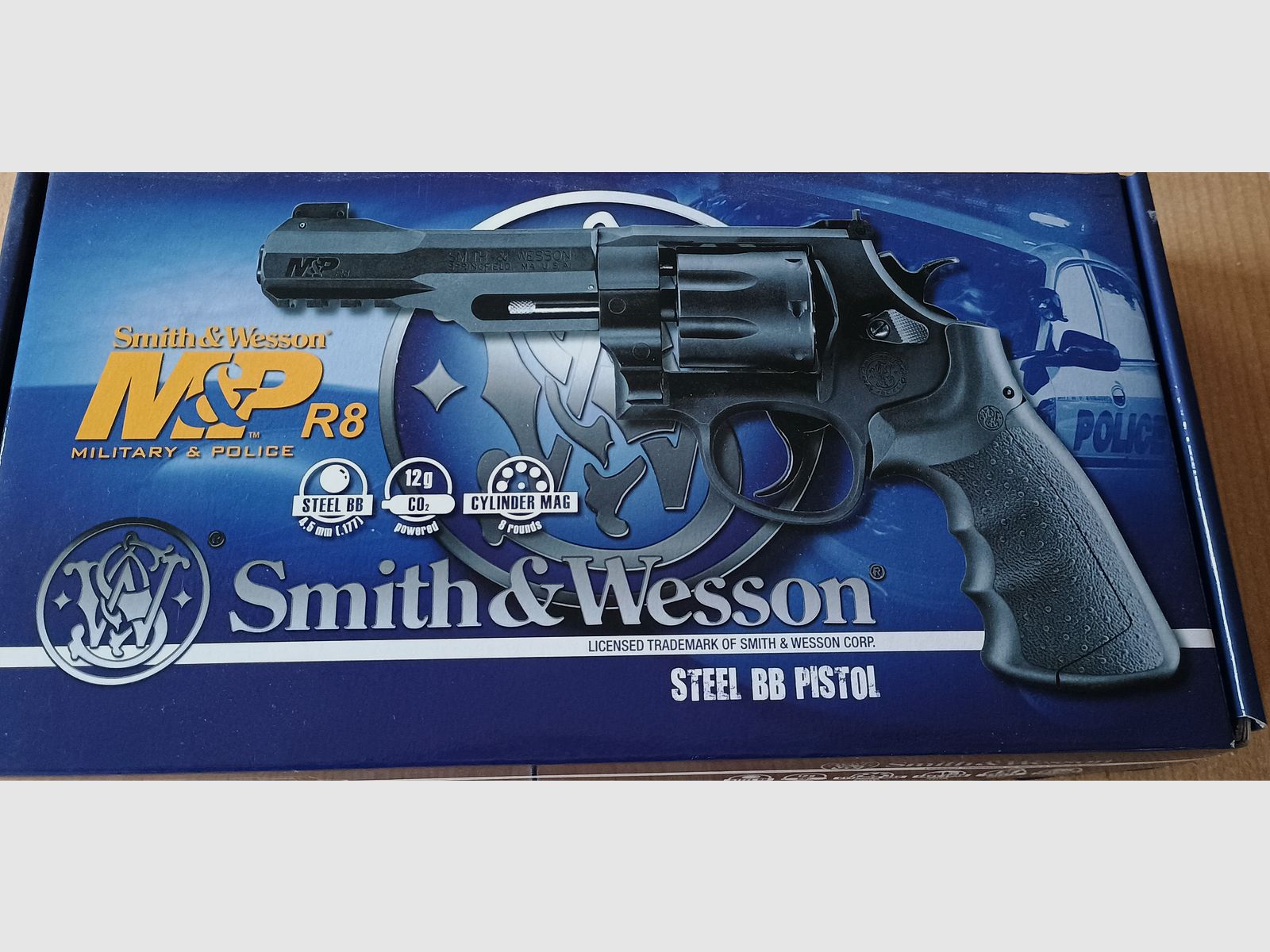 Revólver Smith & Wesson MP R 8