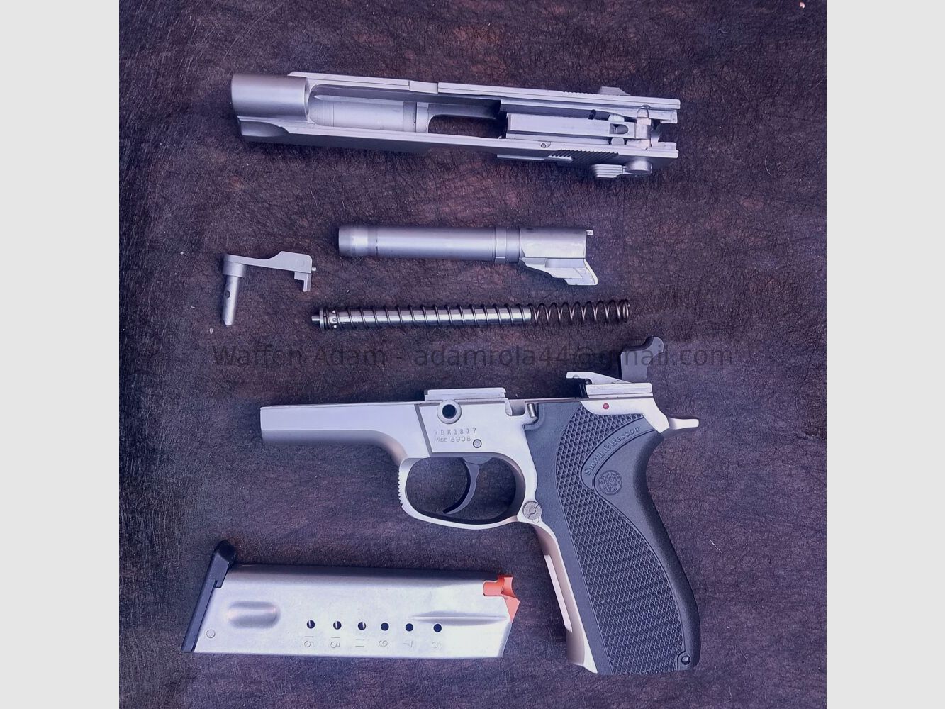 Smith & Wesson 3rd Gen S&W - Model 5906