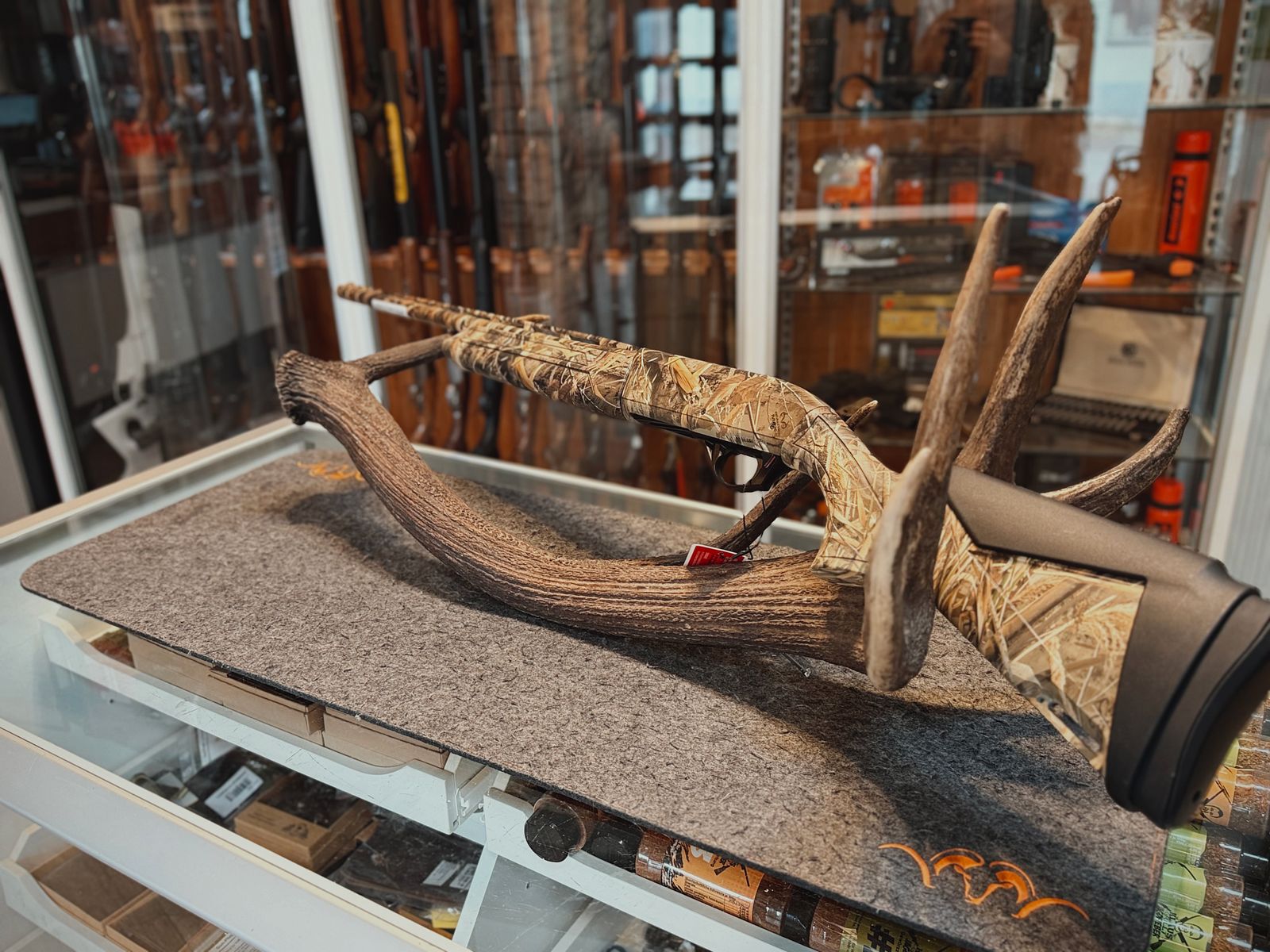 ISTANBUL SILAH Impala Plus MAX-5 Semi-Automatic Shotgun