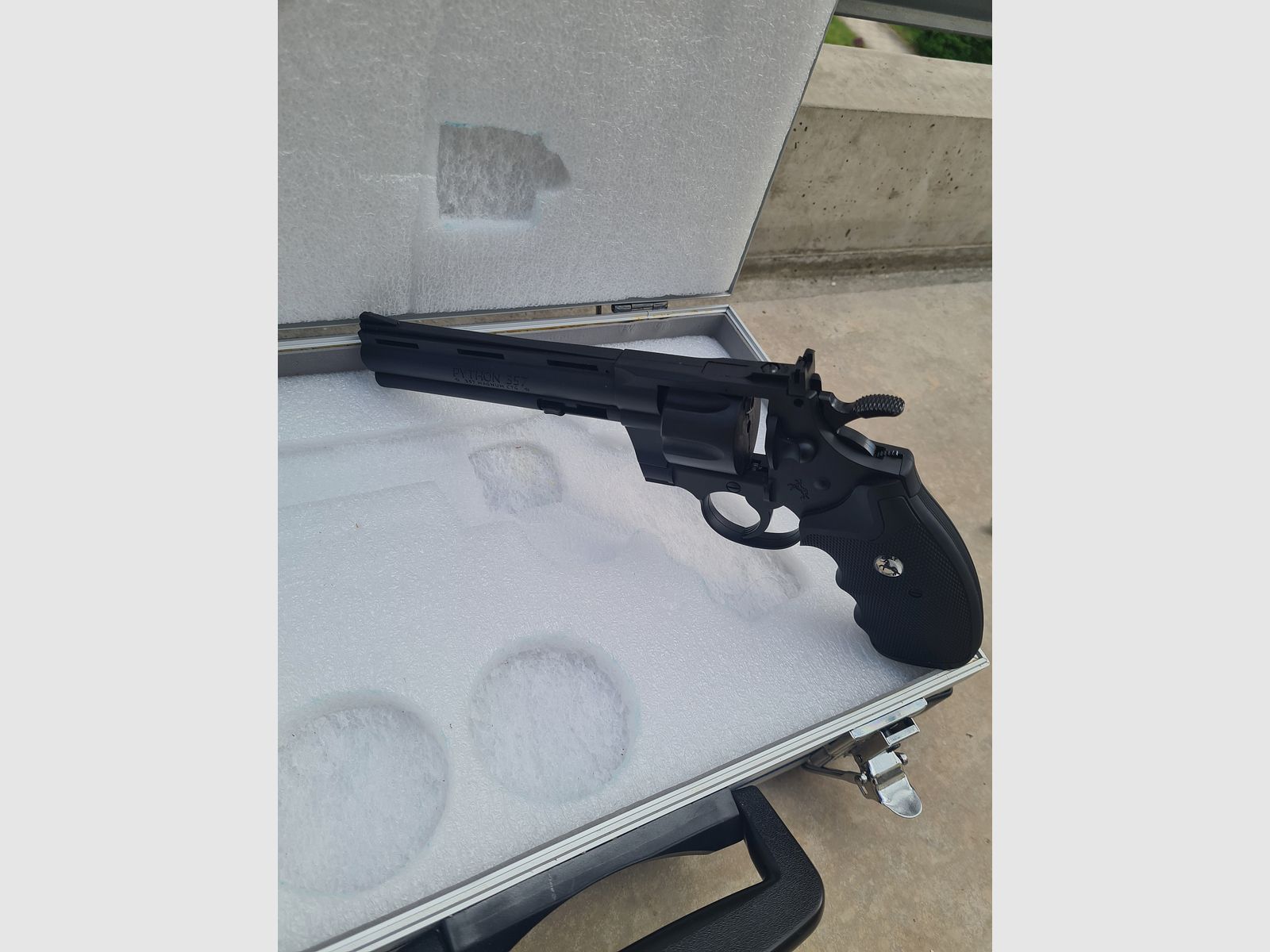 COLT Phyton 6 Magnum 357