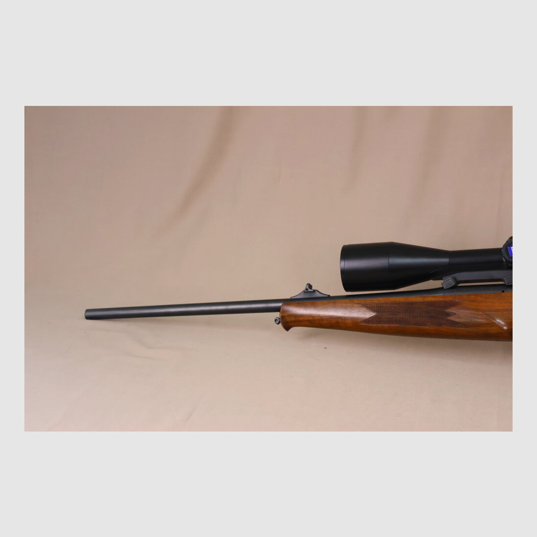 Blaser R93 // LOCHSCHAFT // Wurzelholz // Vollschaft // Zeiss beleuchtet