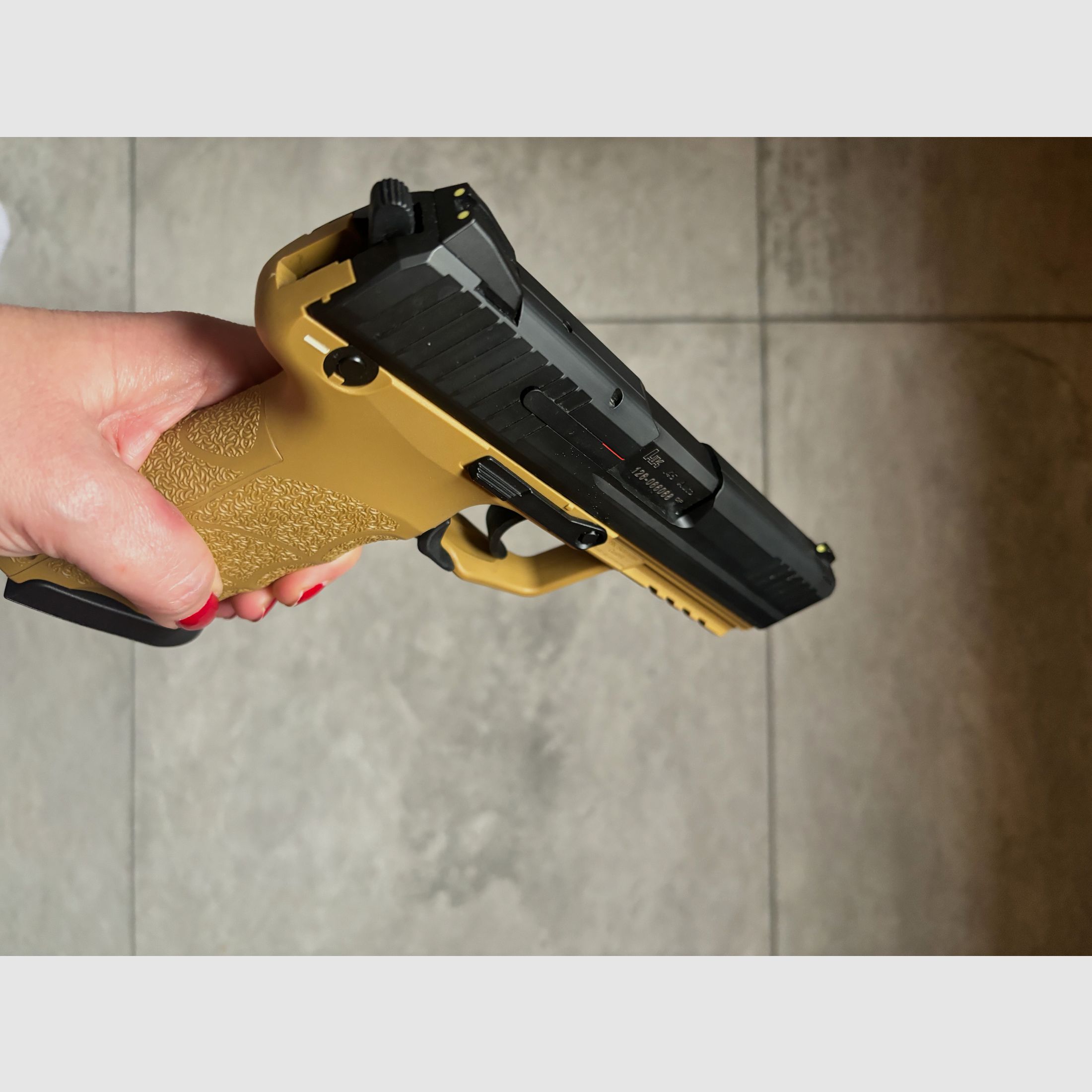 Heckler & Koch 45acp like new!