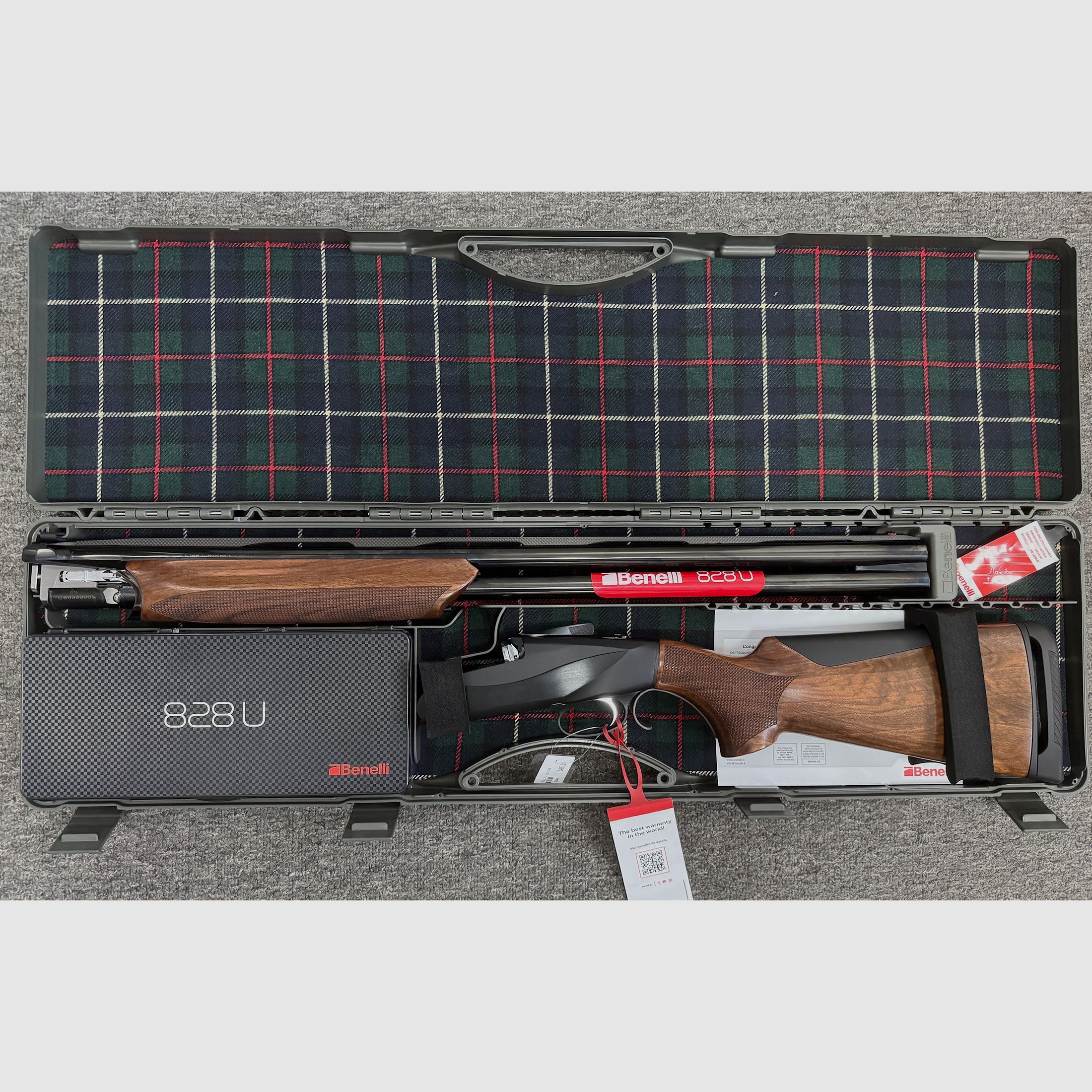 Benelli 828U Black 12/76 - LL71cm - Nieuwe wapen!