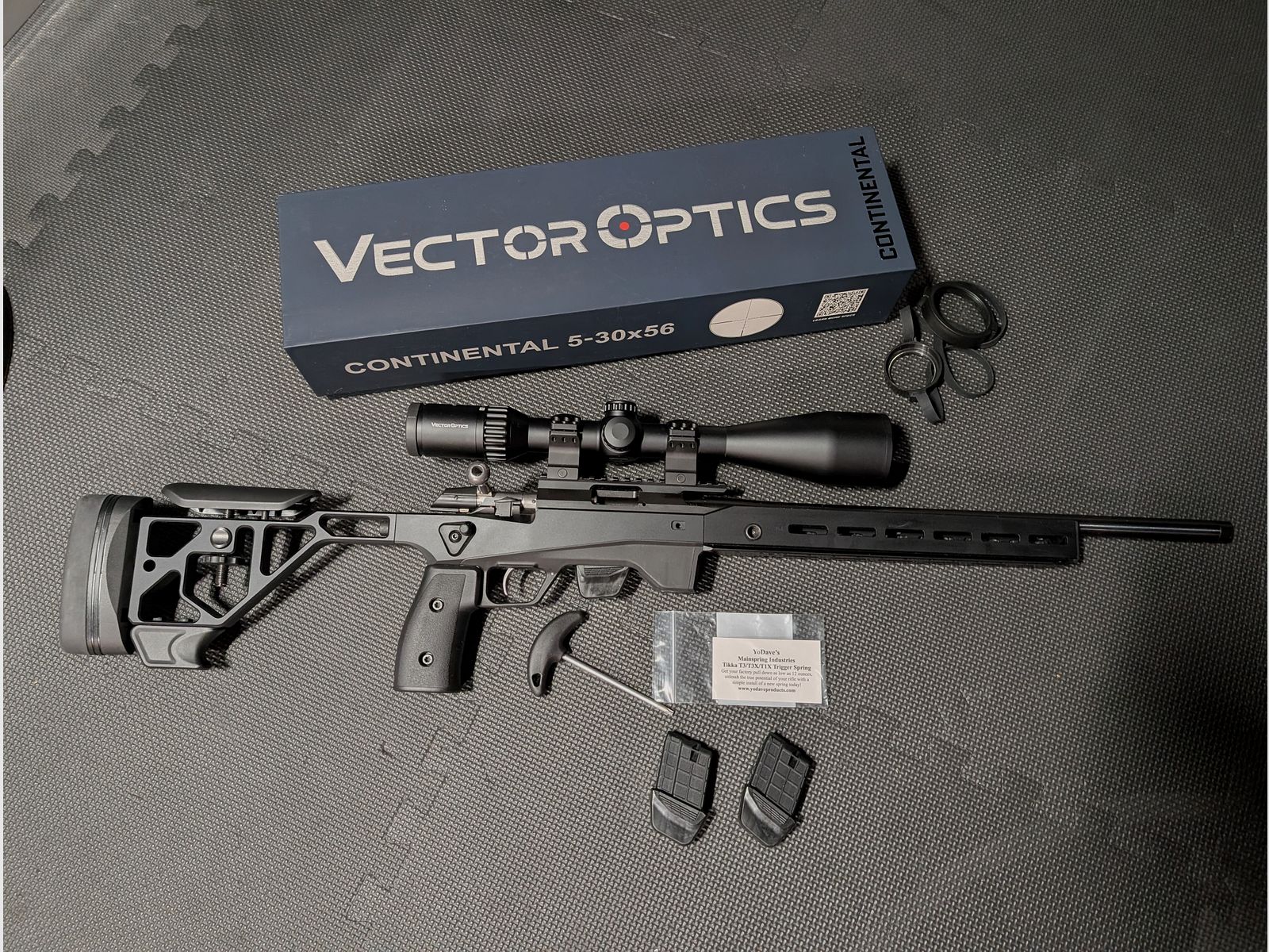Tikka T1x ACE Target with Vector Optics Continental 5-30x56 SFP (including 3 magazines)
