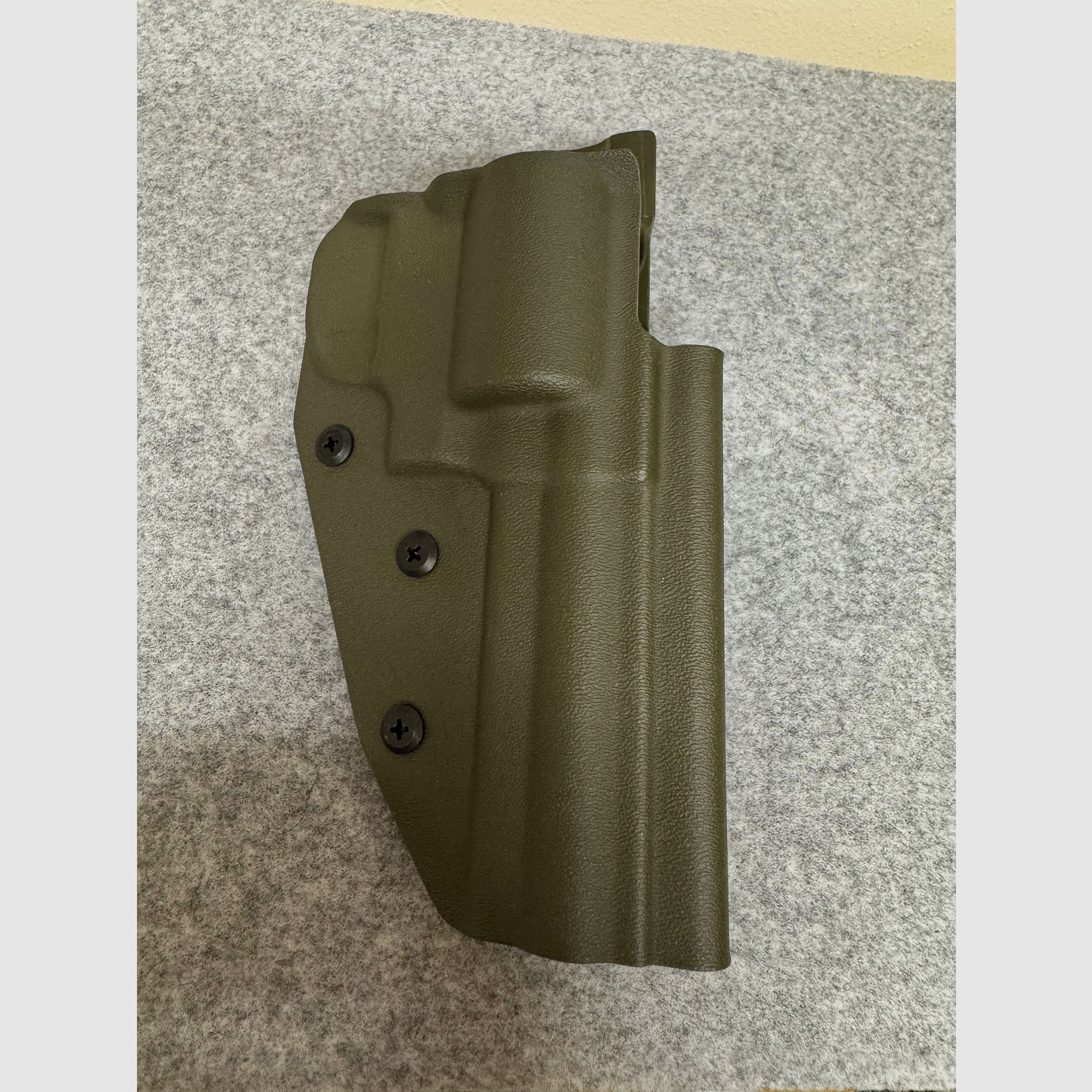 Kydex-Holster für Ruger GP100 in 4,2“