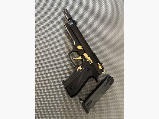 Ekol Firat Magnum Schreckschuss Pistole 9 mm P.A.K. schwarz/gold (B-Ware)