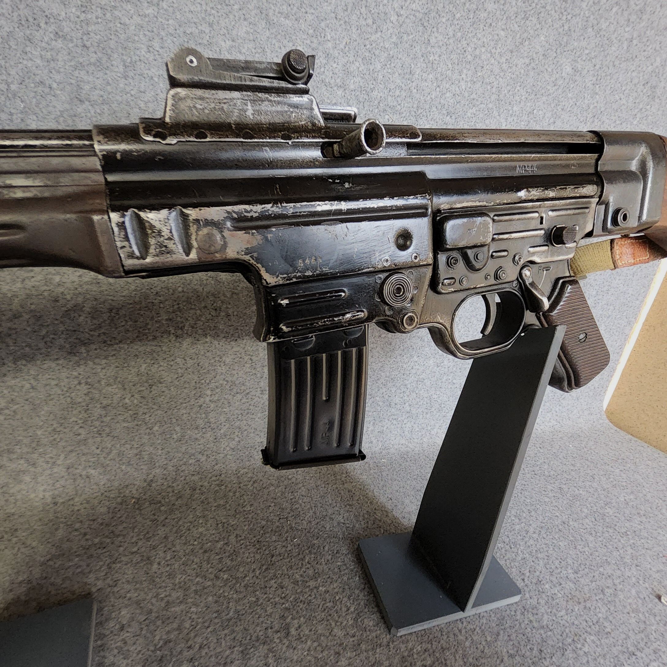 Niedermeier	 SLG 44 ehemals MP44
