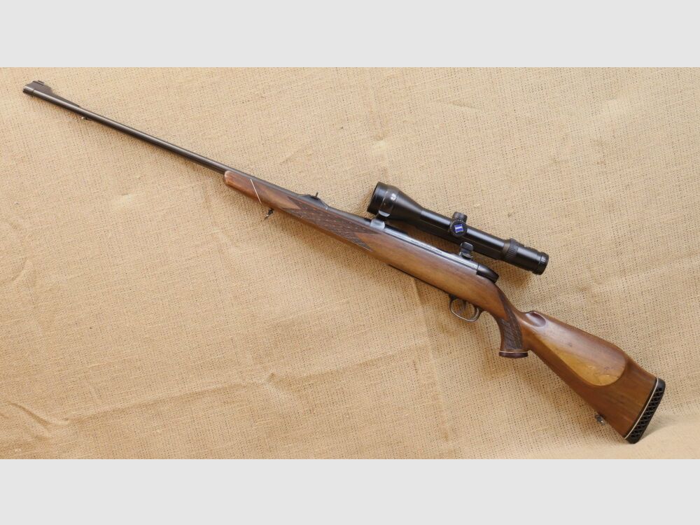 Sauer Weatherby Europa 8x68S incluye Zeiss Diavari 2,5-10x50 T, Abs. 4 punto iluminado