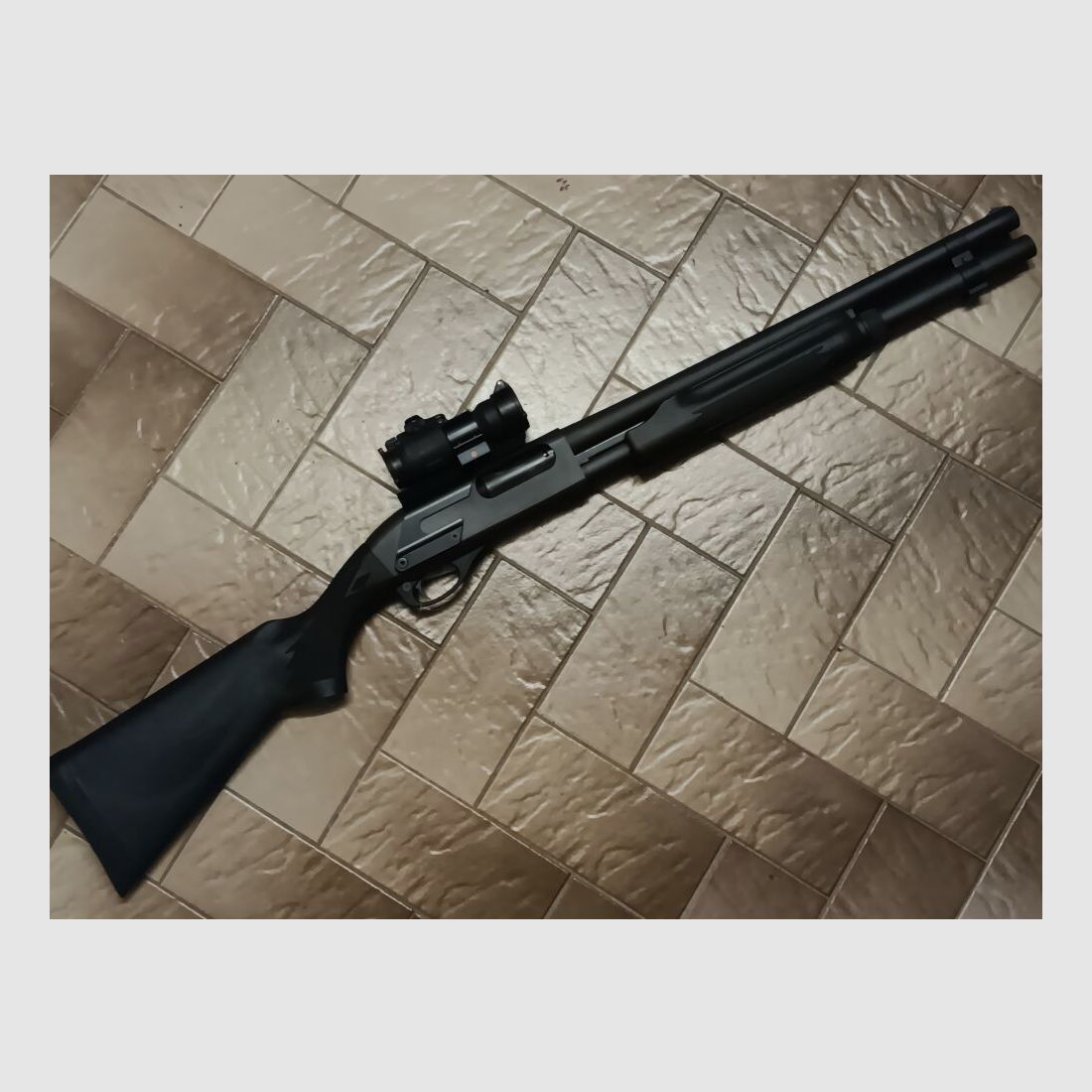 Remington Arms Company 870 Express Magnum