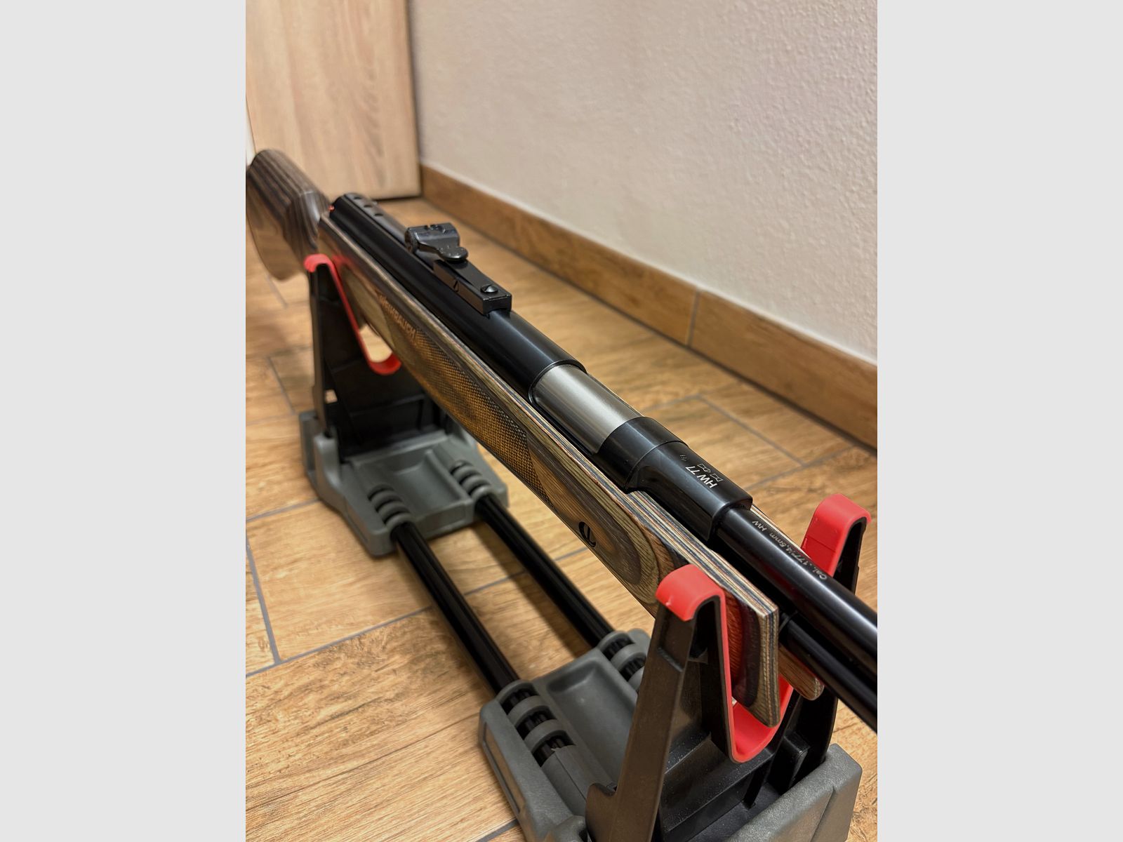 Weihrauch HW 77 Special Edition Schichtholzschaft braun grün schwarz Kaliber 4,5 mm paar mal benutzt Limitierte Auflage