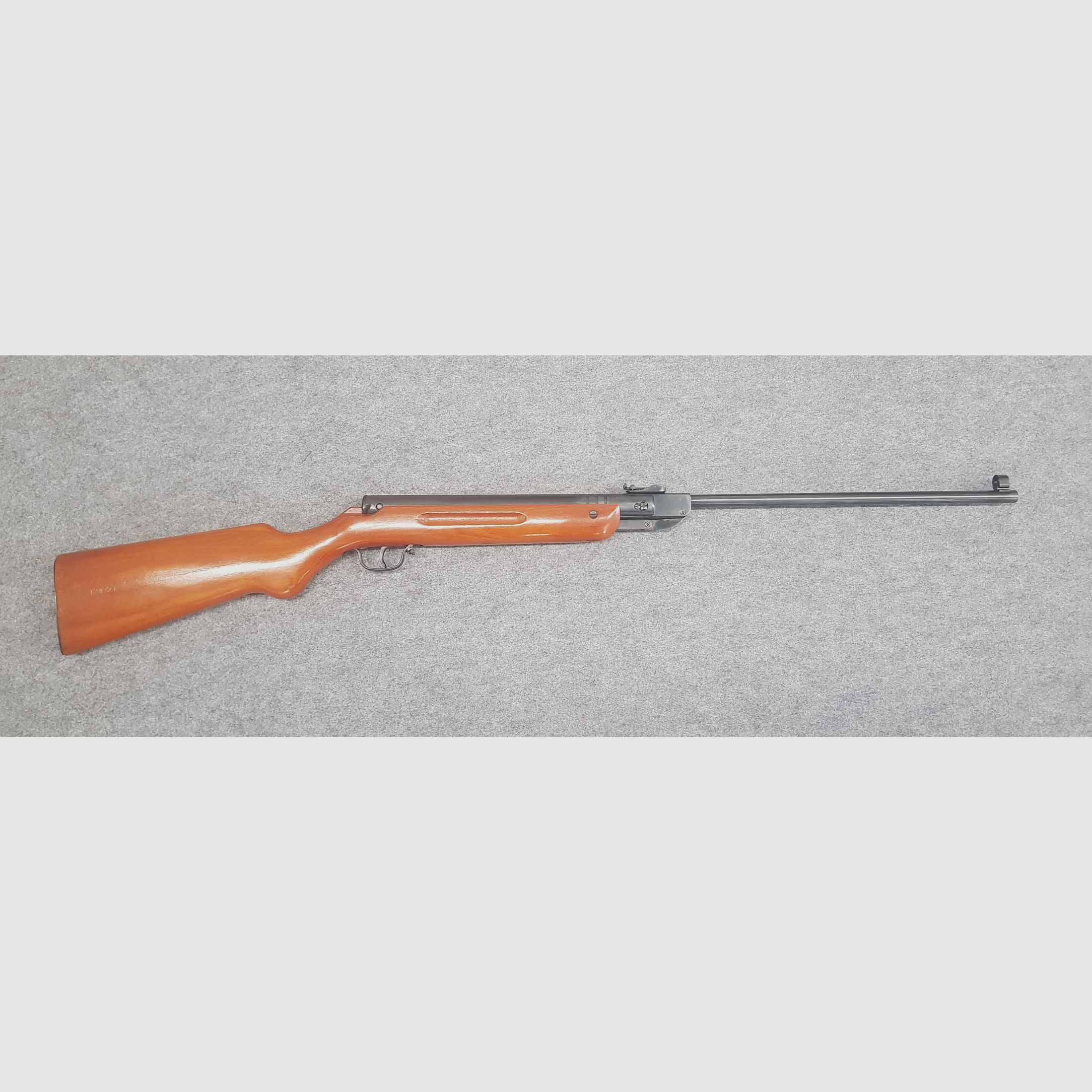 Seitlich verschraubt !!!  Seltene Ausführung  schönes Haenel Mod.  III-284   III 284 cal. 4,5mm Diabolo
