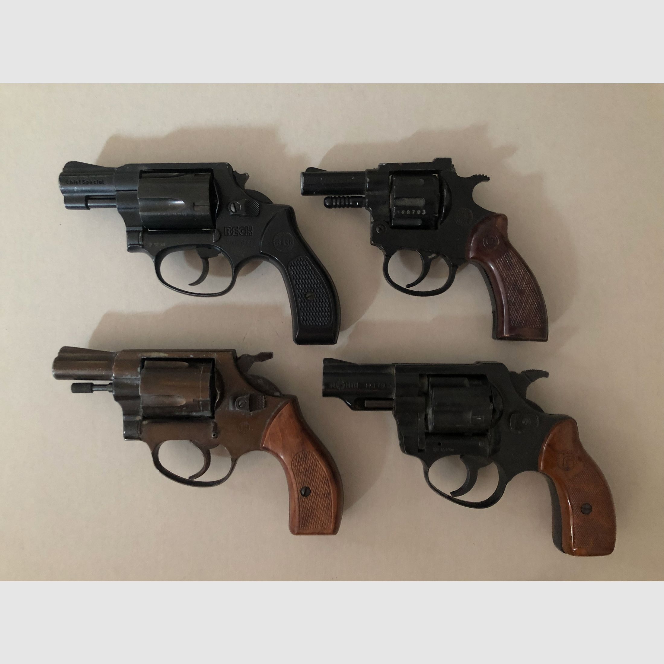 Konvolut Revolver Schreckschuss Röhm RG 79  Umarex 4,5mm & 9mm  Reck Chief Special
