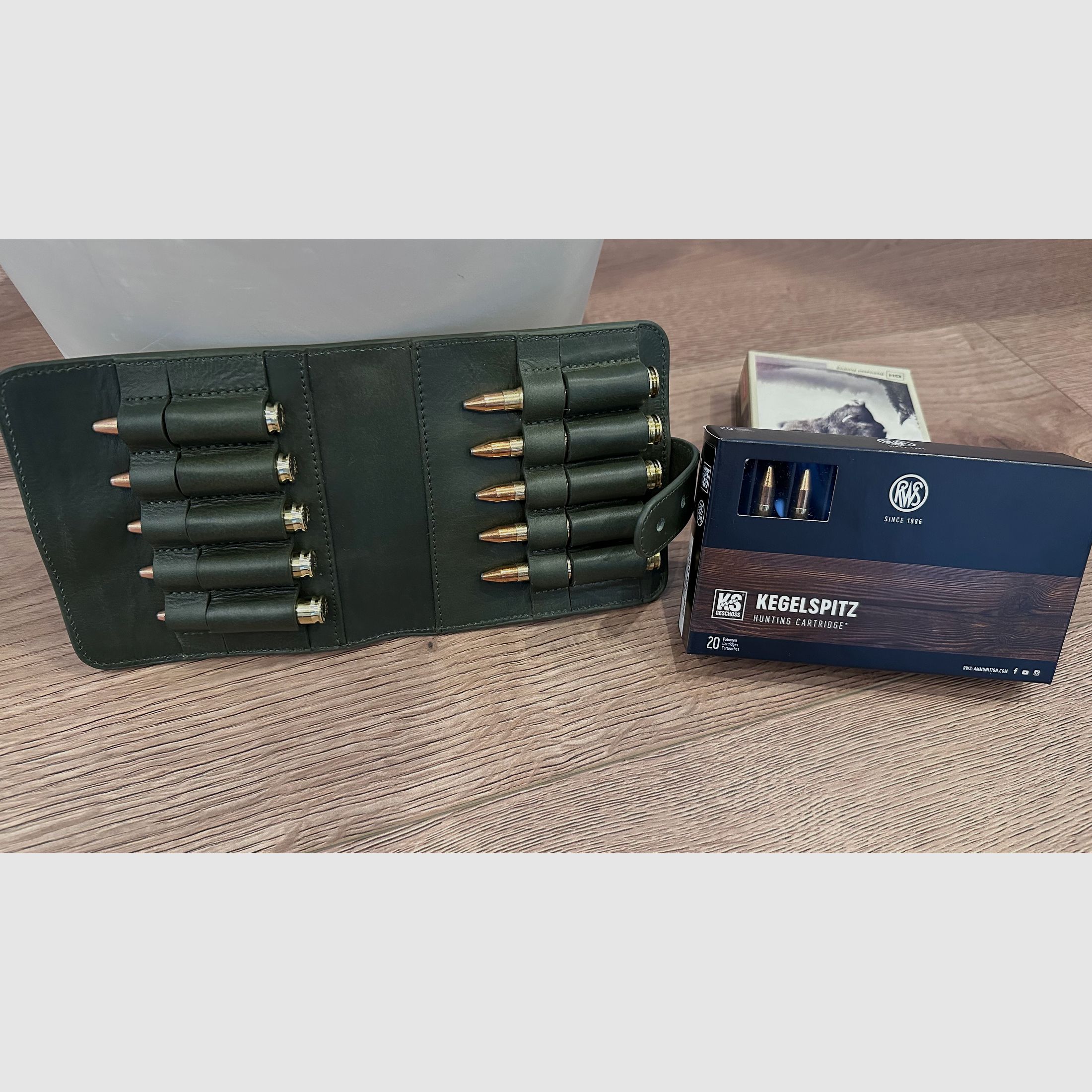 - Jagen - Patronenetui Etui Patronentasche Ledertasche Munitionstasche