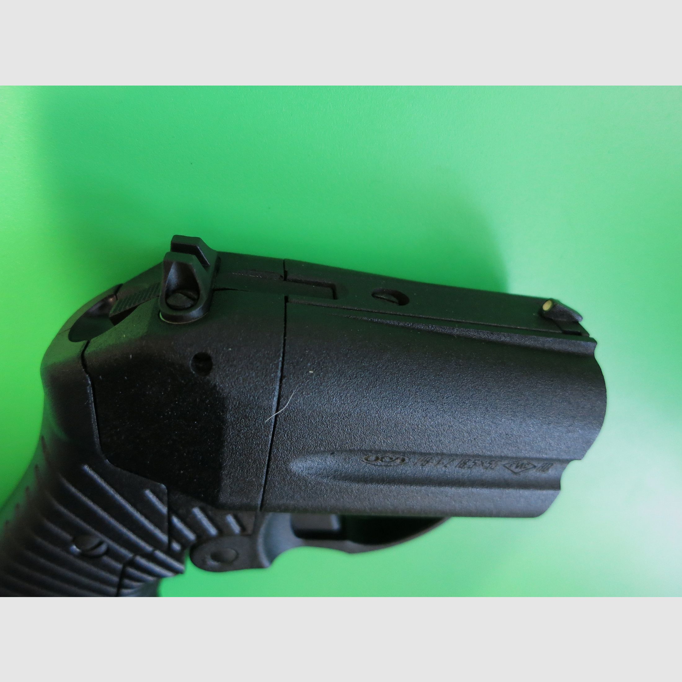 Self-defense and signal pistol OSA Non-lethal pistol PB-4-2 WASP, cal. 18.5 mm, display piece #70