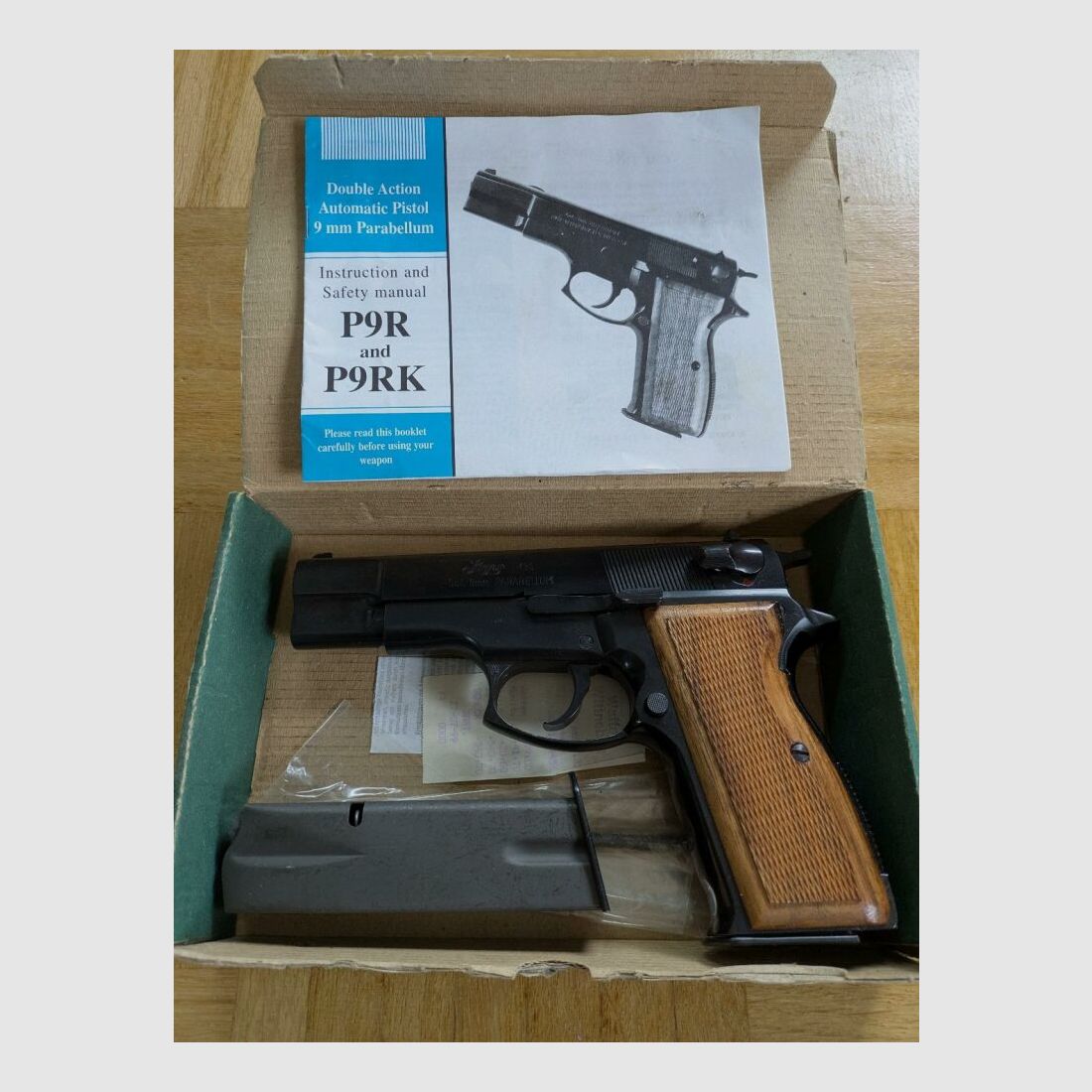 Luger M90
