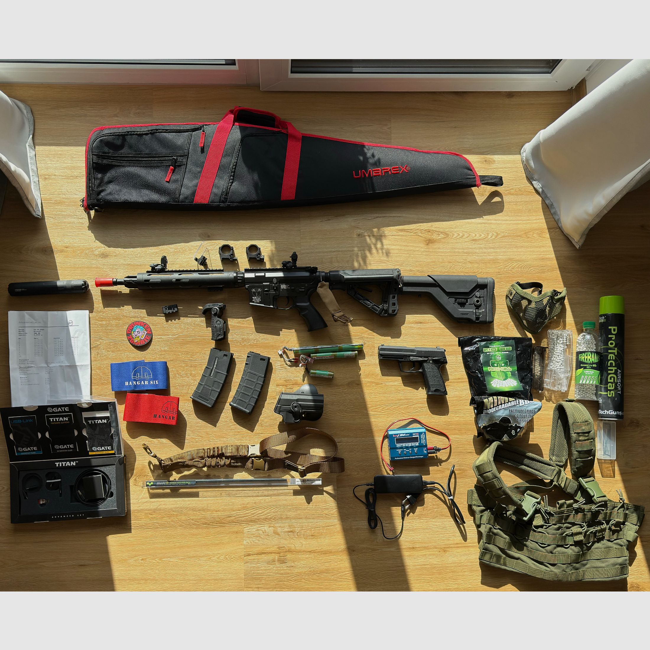 ICS M4 CXP HOG Tubular S mit Sekundärwaffe & Zubehör