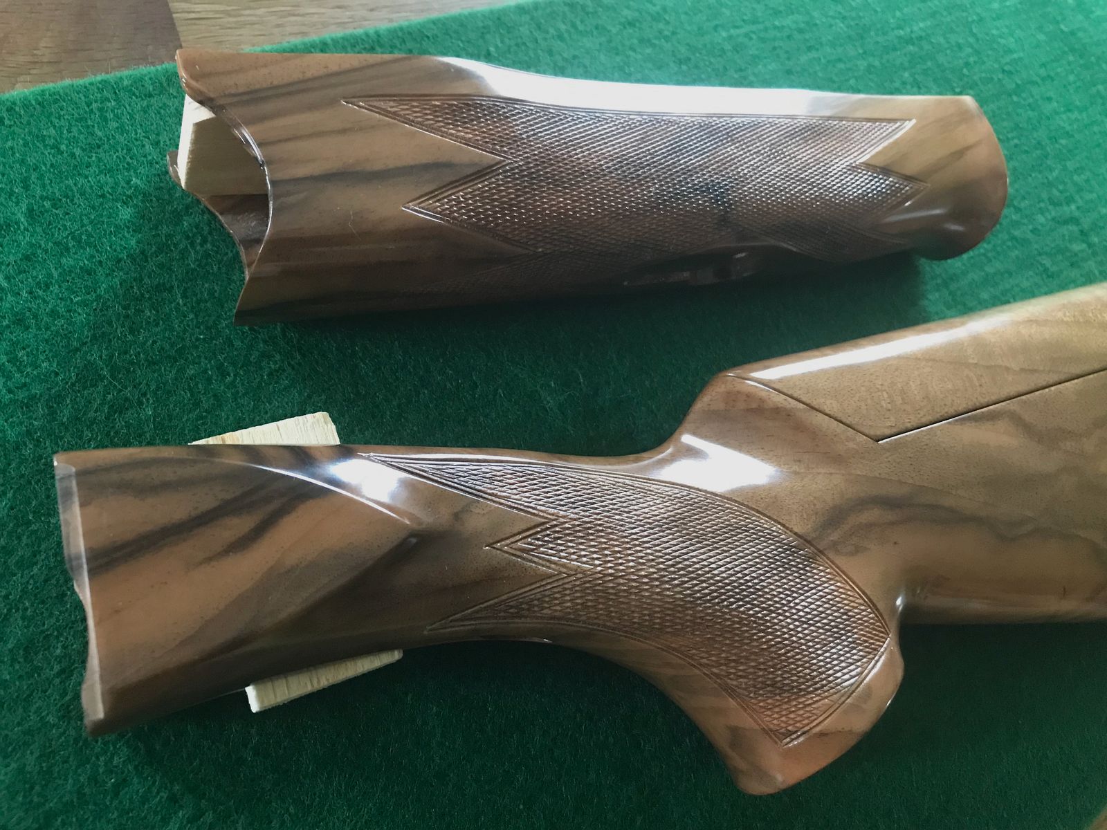 Krieghoff K80 Sporting Schaftset voor voor- en achterste schouderstuk met verstelbare schoudersteun