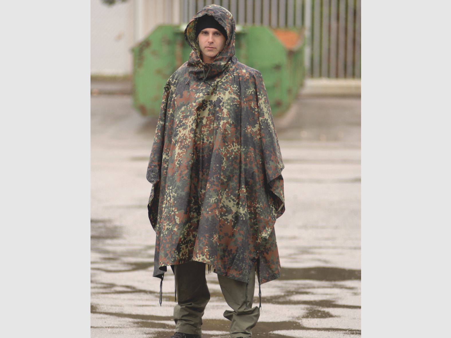 BW Poncho
