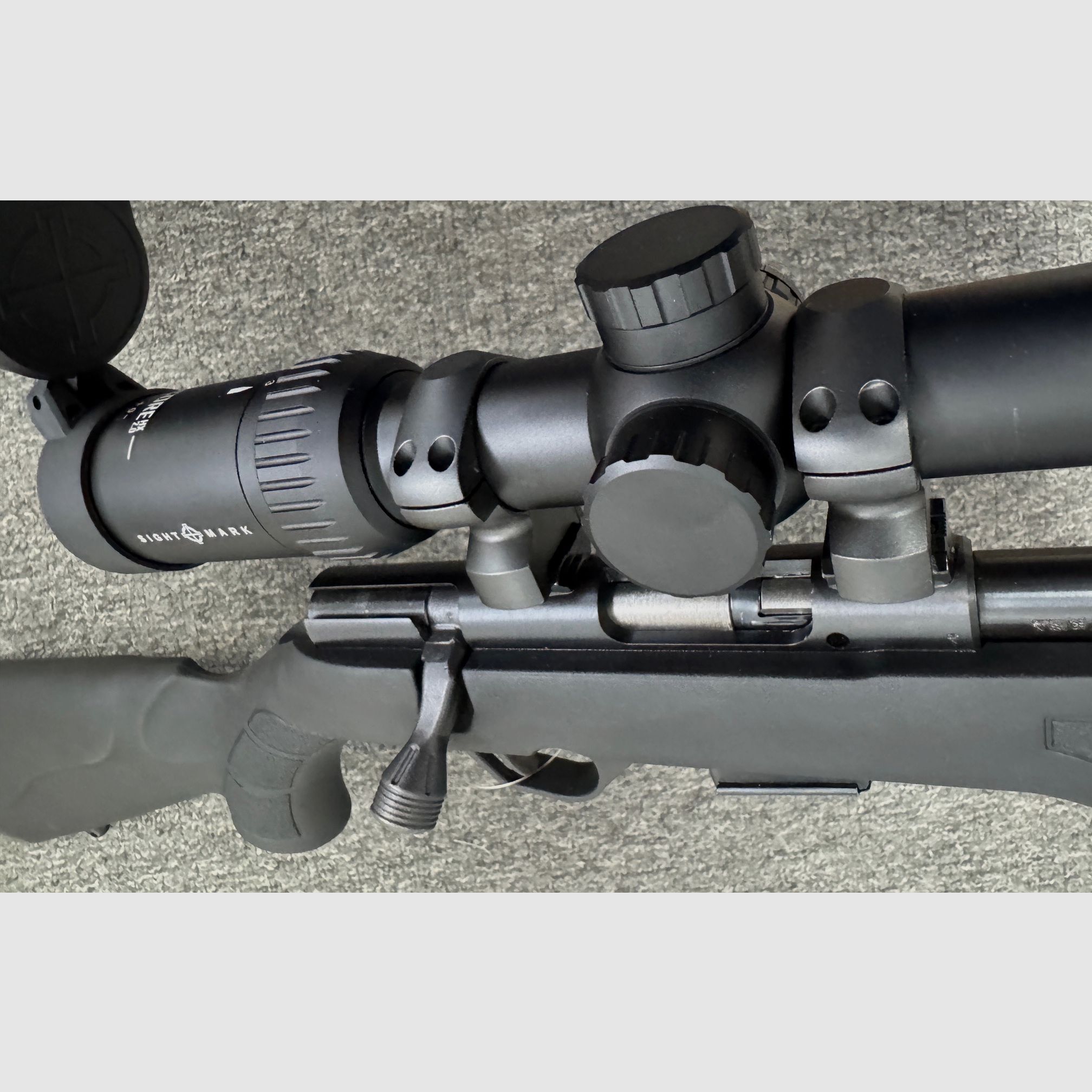 Rossi 8117 .17 HMR, MG, including 3-9x50 DX with LP, 2x magazine