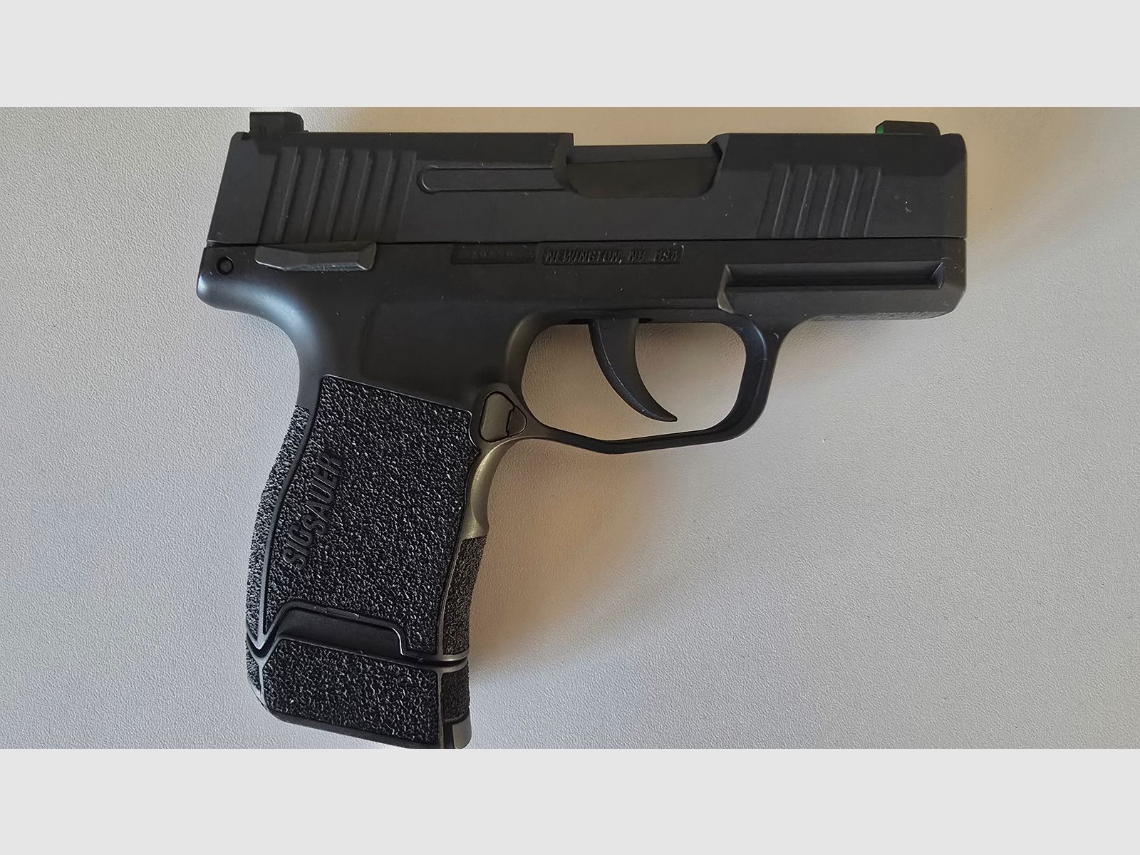 Sig Sauer zestaw - 4,5mm CO2 Sig Sauer P320 X Carry & P365 oraz akcesoria